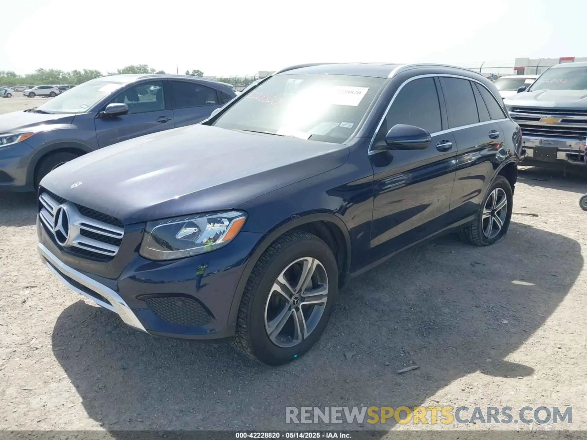 2 Photograph of a damaged car WDC0G4JBXKV170515 MERCEDES-BENZ GLC 300 2019