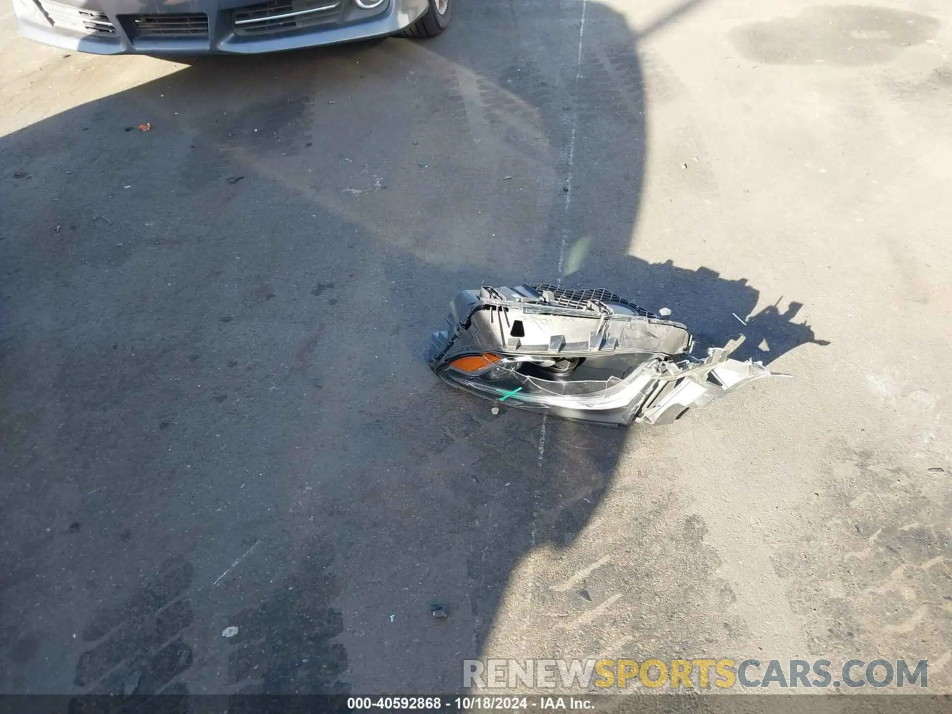 12 Photograph of a damaged car WDC0G4JBXKV170756 MERCEDES-BENZ GLC 300 2019
