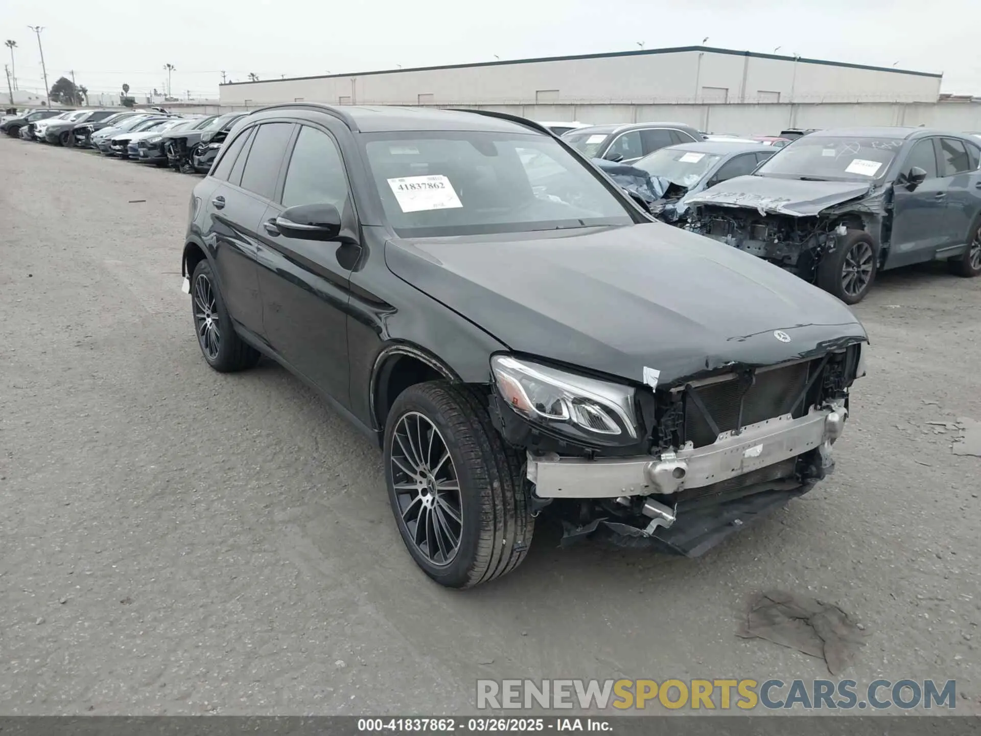 1 Photograph of a damaged car WDC0G4JBXKV179604 MERCEDES-BENZ GLC 300 2019