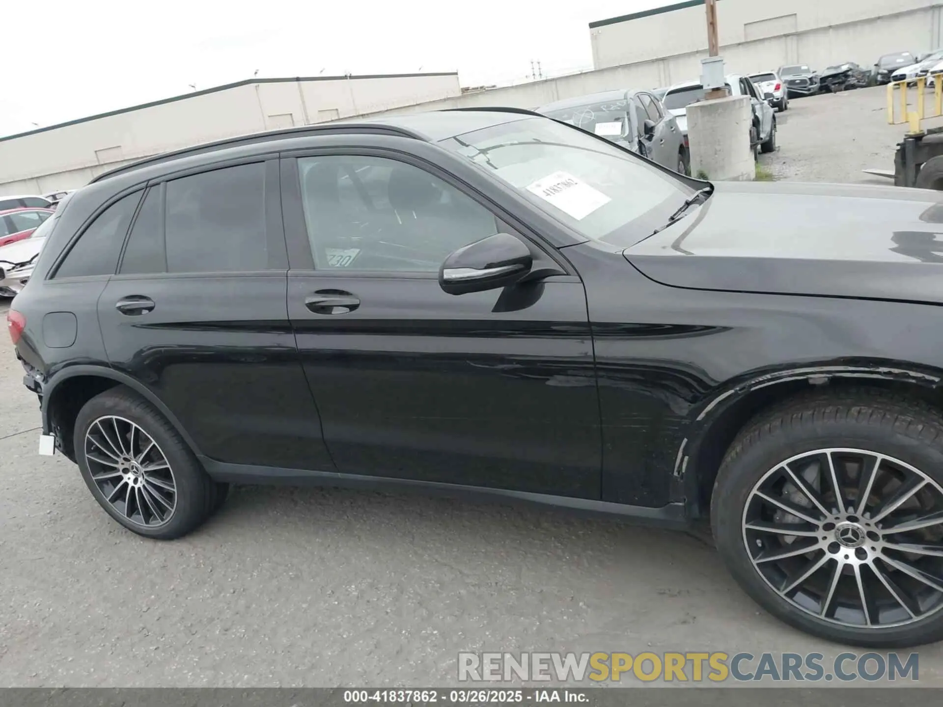 14 Photograph of a damaged car WDC0G4JBXKV179604 MERCEDES-BENZ GLC 300 2019