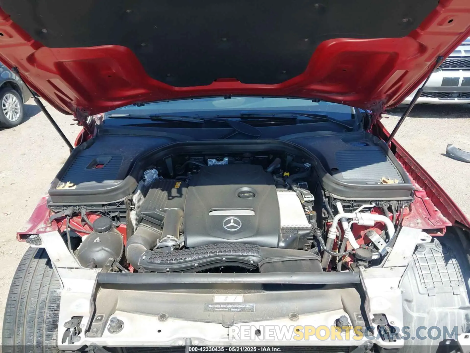 10 Photograph of a damaged car WDC0G4KB1KF611778 MERCEDES-BENZ GLC 300 2019