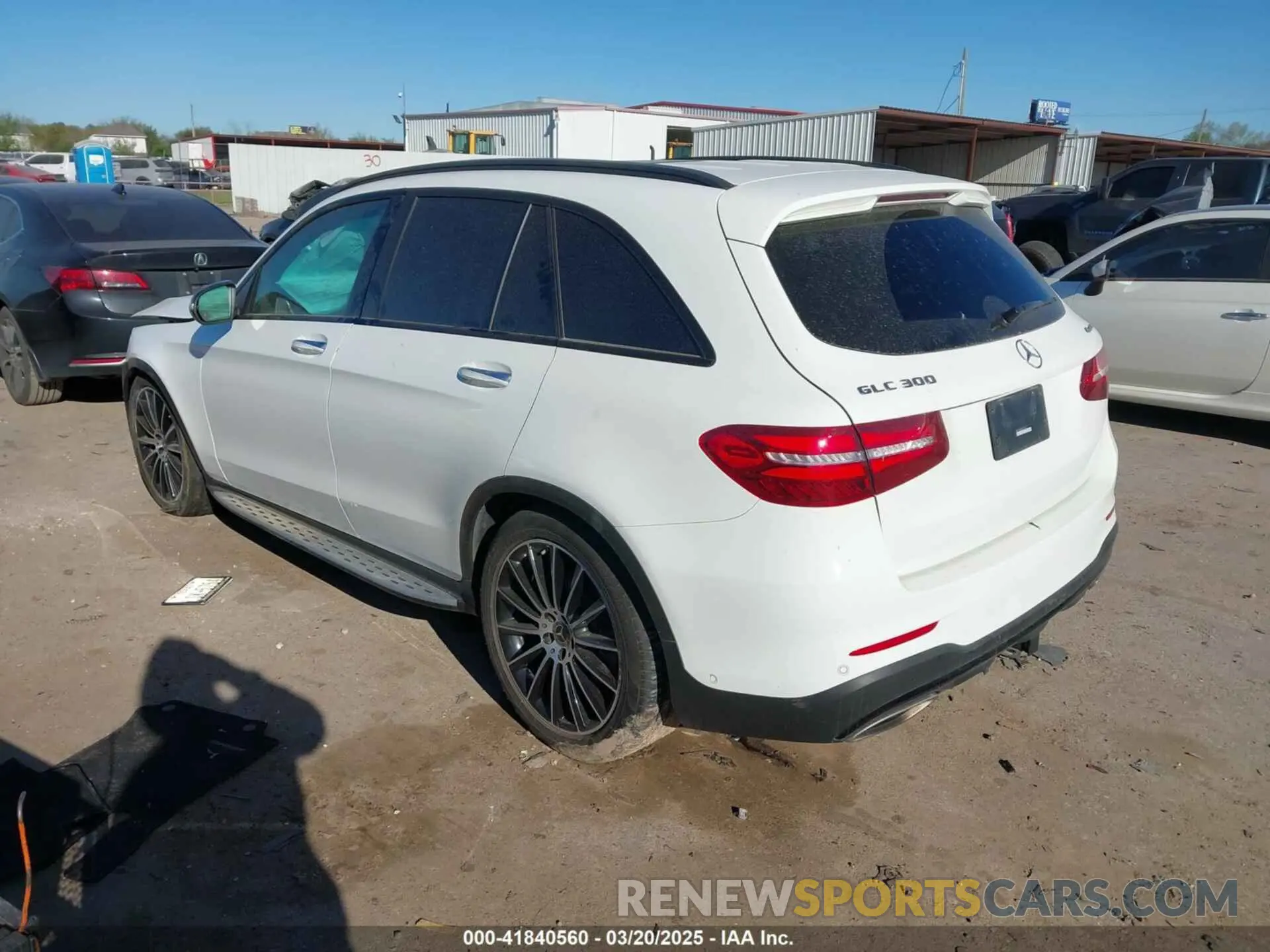 3 Photograph of a damaged car WDC0G4KB1KV151611 MERCEDES-BENZ GLC 300 2019