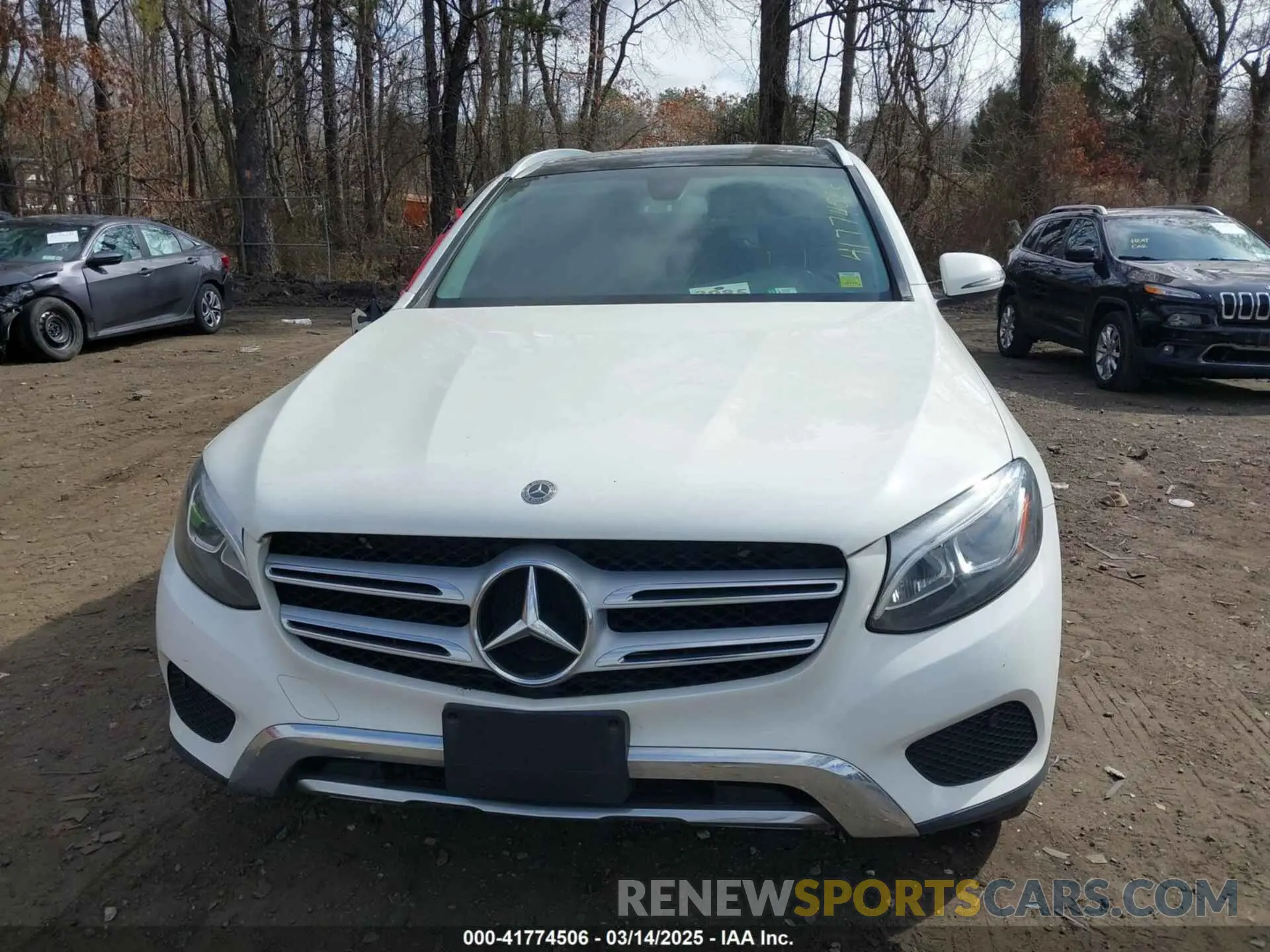12 Photograph of a damaged car WDC0G4KB3K1005332 MERCEDES-BENZ GLC 300 2019