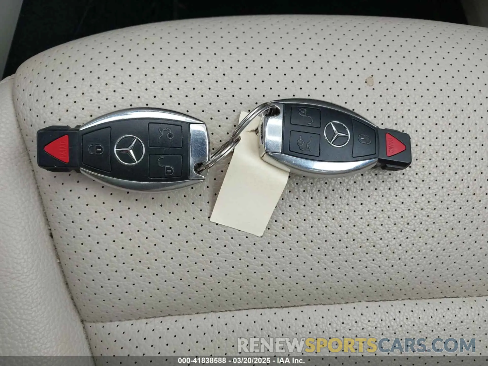 11 Photograph of a damaged car WDC0G4KB3KV117959 MERCEDES-BENZ GLC 300 2019