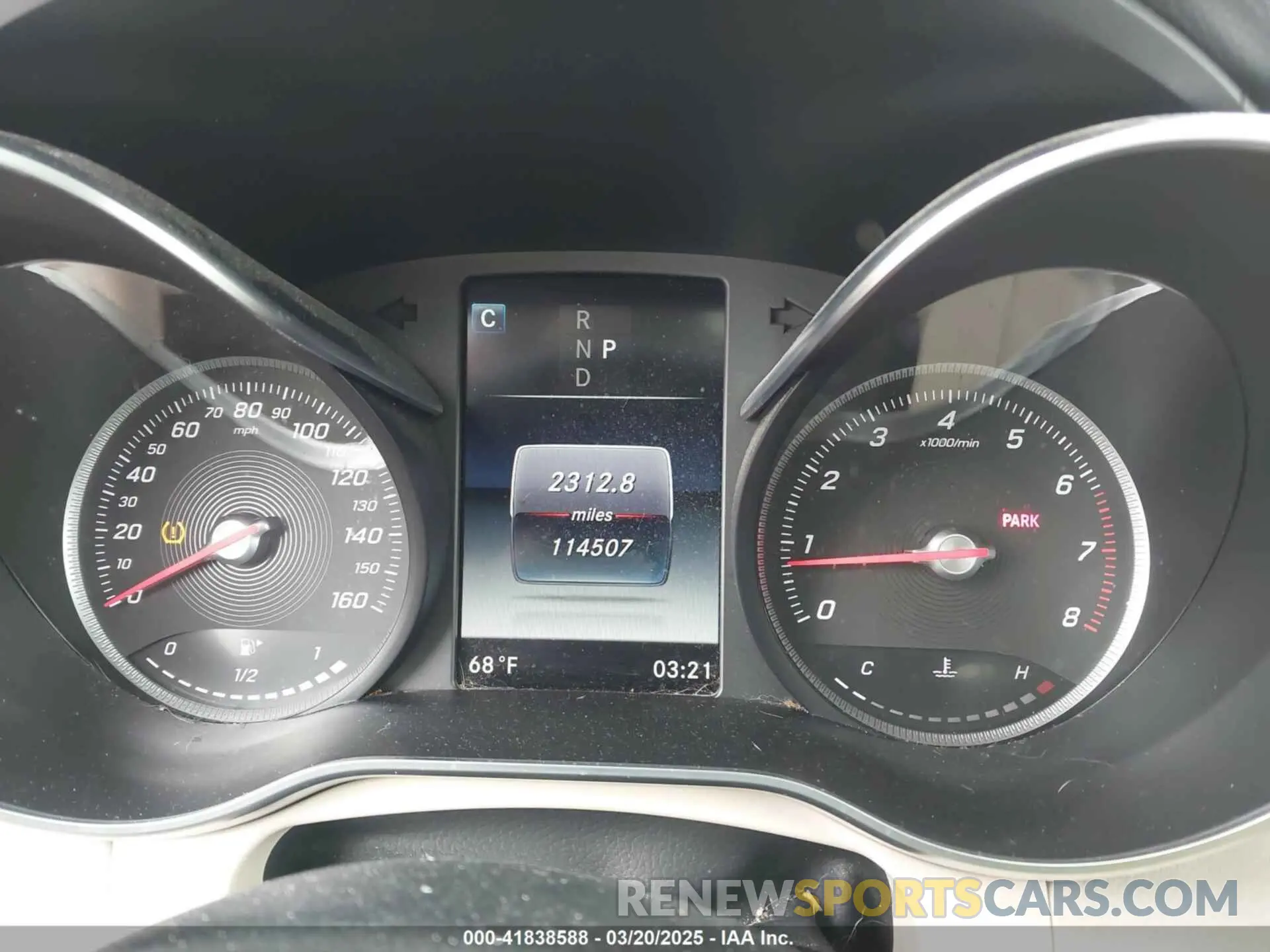 7 Photograph of a damaged car WDC0G4KB3KV117959 MERCEDES-BENZ GLC 300 2019