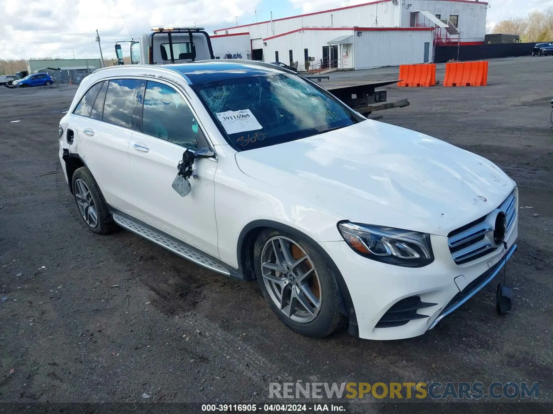 1 Photograph of a damaged car WDC0G4KB3KV189602 MERCEDES-BENZ GLC 300 2019