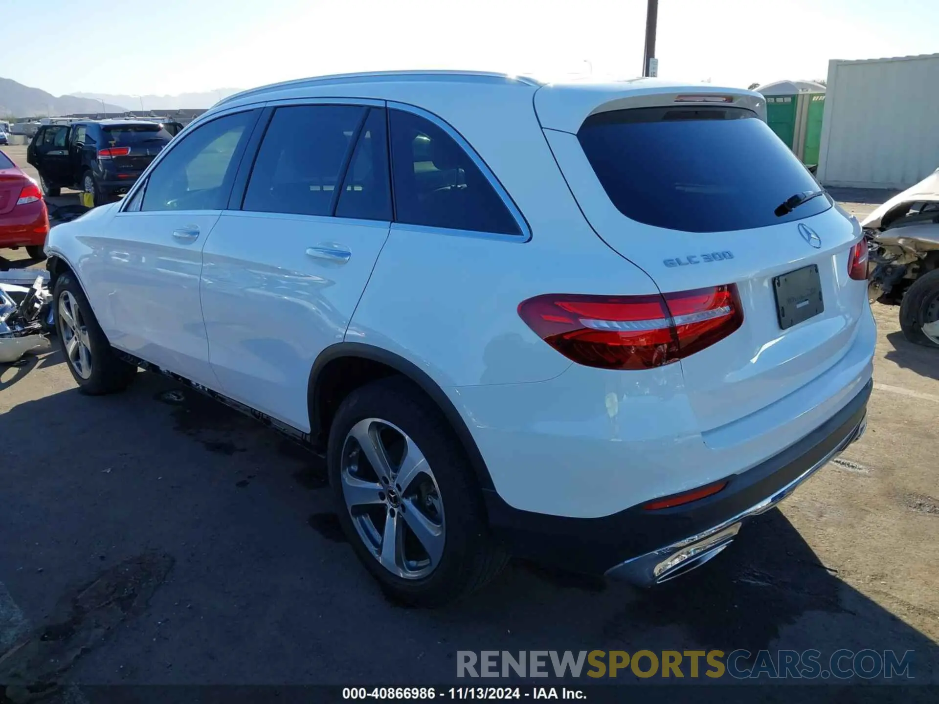 3 Photograph of a damaged car WDC0G4KB4KV167768 MERCEDES-BENZ GLC 300 2019