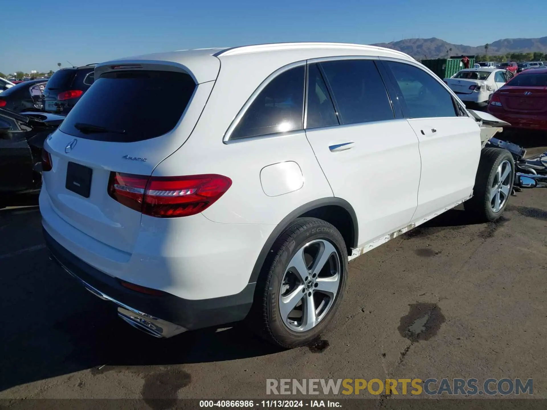 4 Photograph of a damaged car WDC0G4KB4KV167768 MERCEDES-BENZ GLC 300 2019