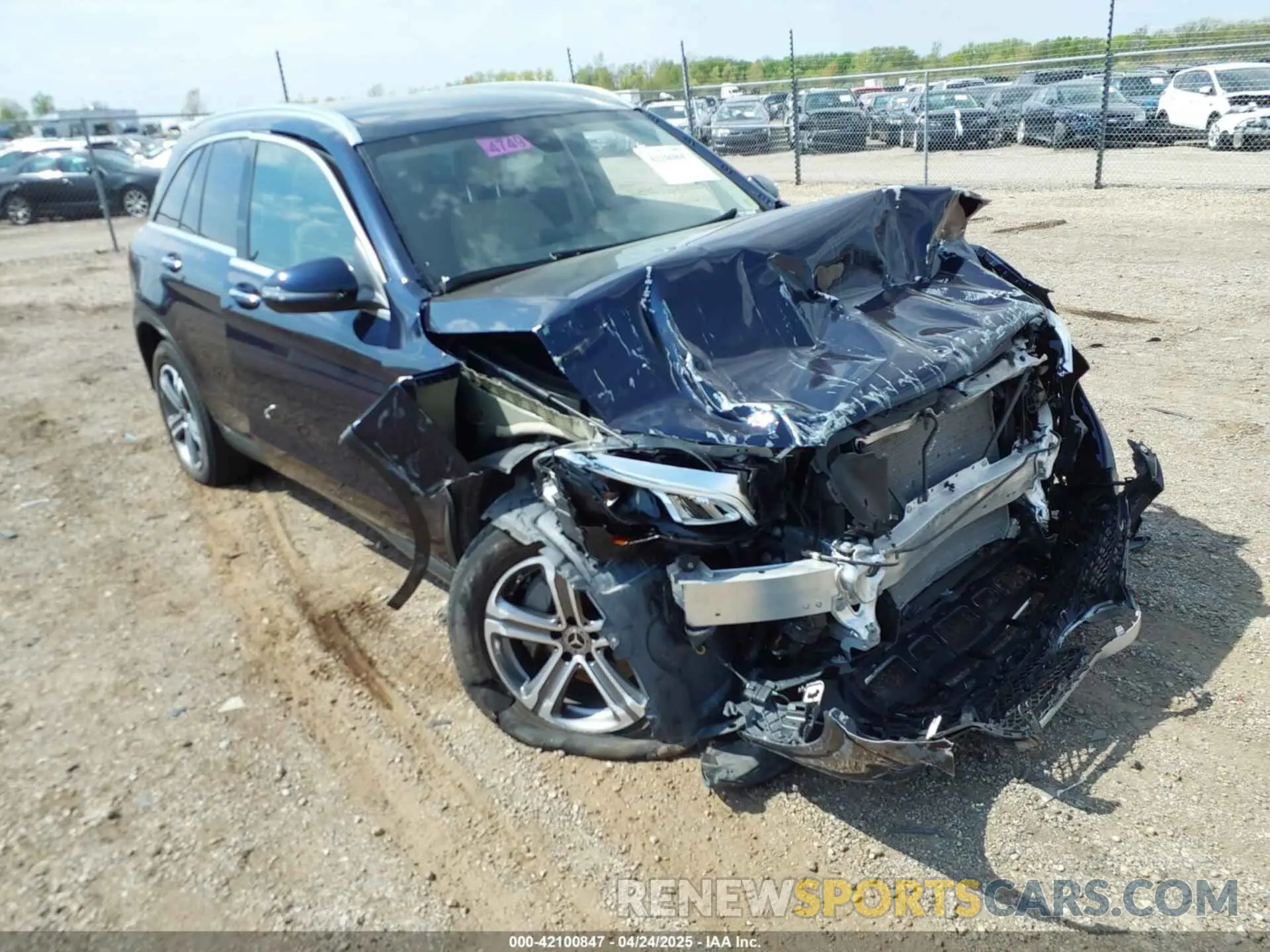 1 Photograph of a damaged car WDC0G4KB5KF626915 MERCEDES-BENZ GLC 300 2019