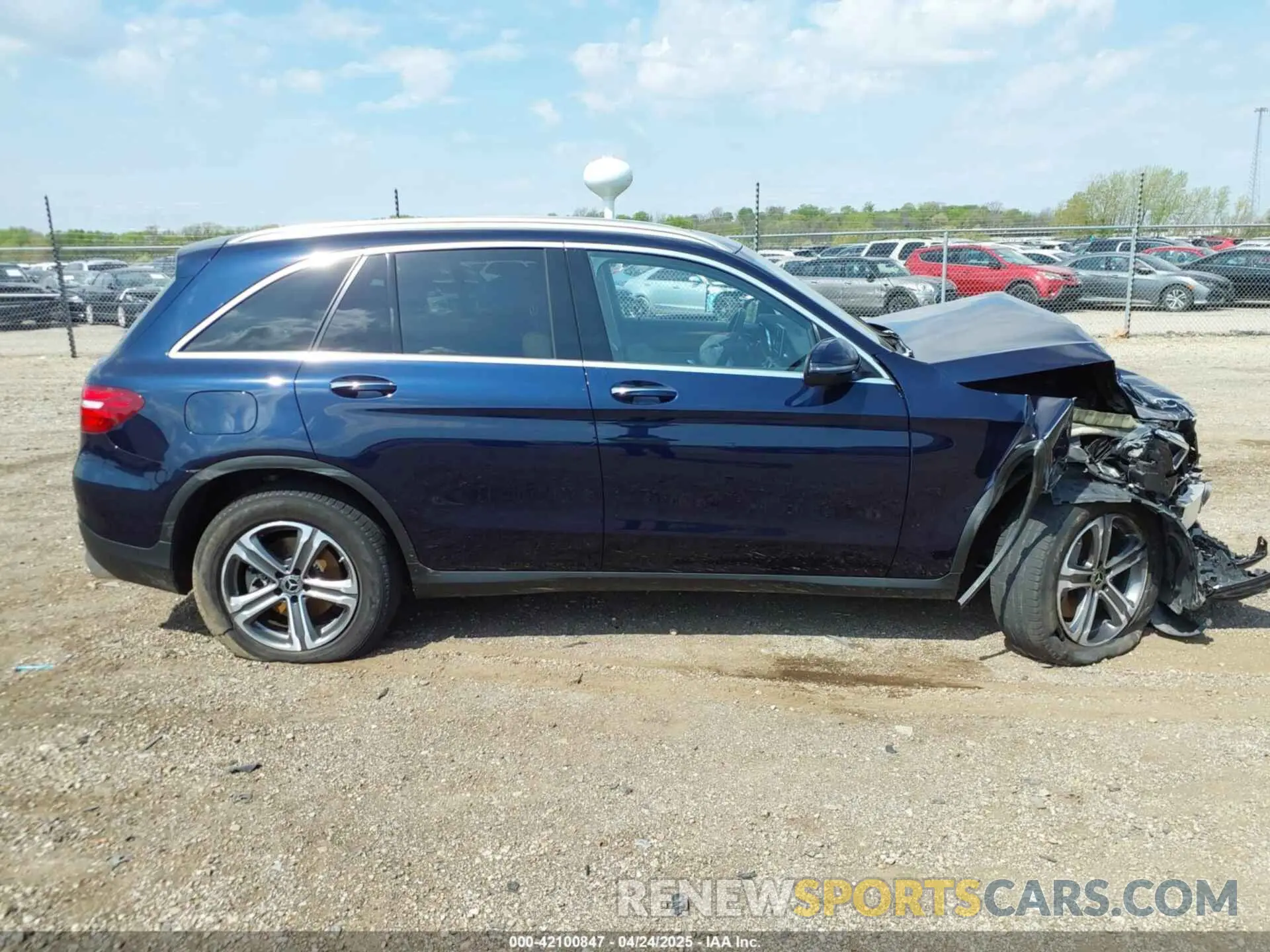 13 Photograph of a damaged car WDC0G4KB5KF626915 MERCEDES-BENZ GLC 300 2019