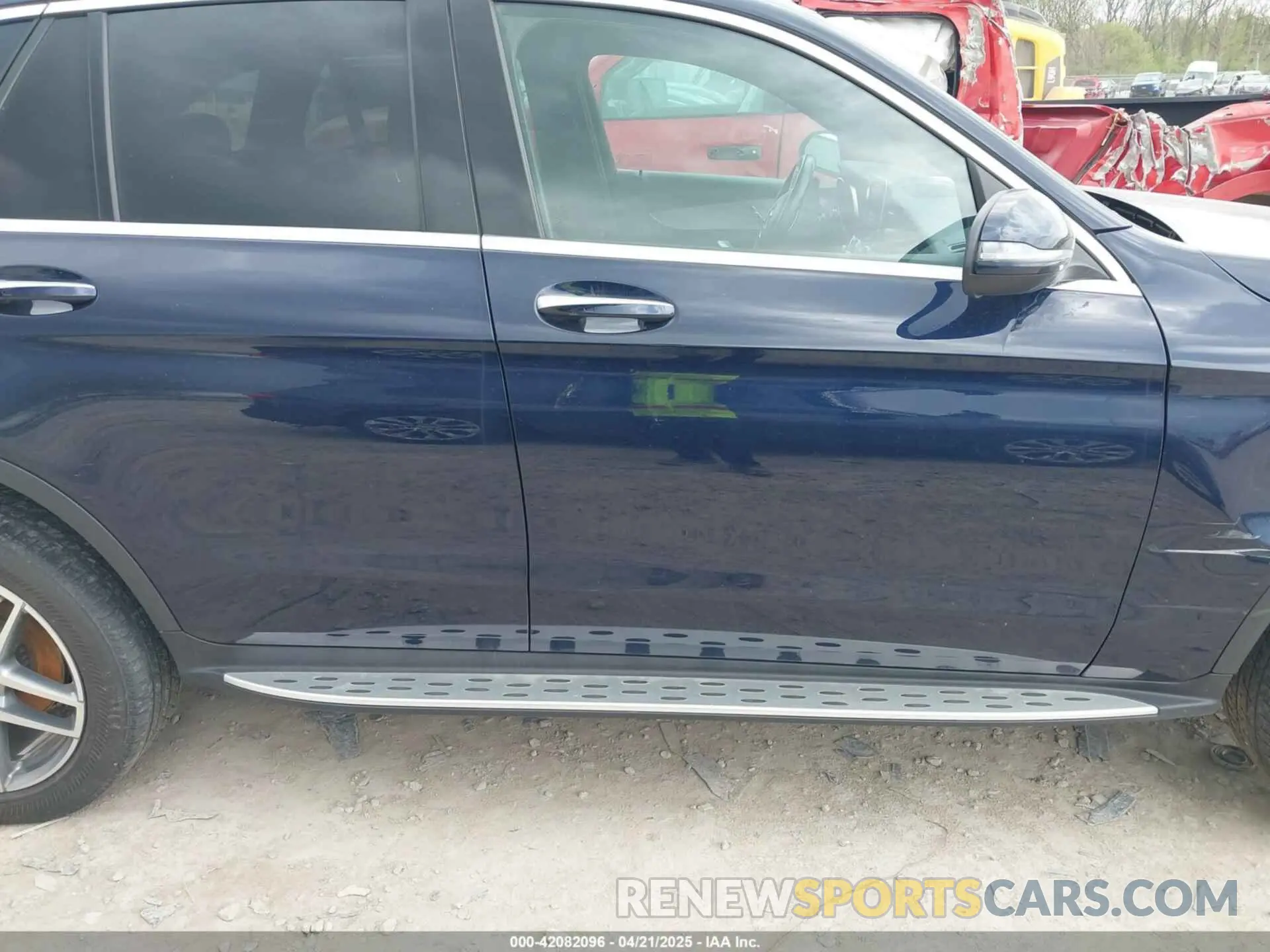 14 Photograph of a damaged car WDC0G4KB5KV185843 MERCEDES-BENZ GLC 300 2019