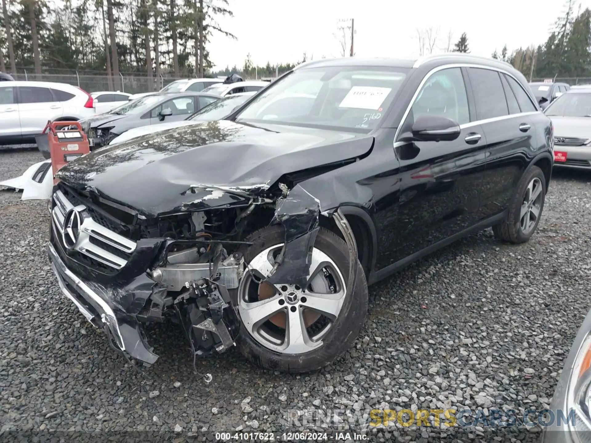 2 Photograph of a damaged car WDC0G4KB5KV195160 MERCEDES-BENZ GLC 300 2019