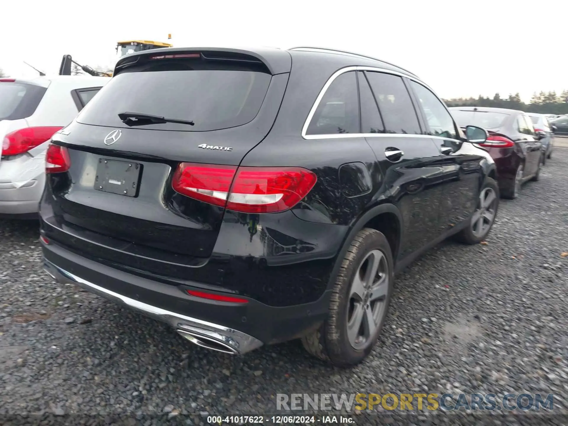 4 Photograph of a damaged car WDC0G4KB5KV195160 MERCEDES-BENZ GLC 300 2019
