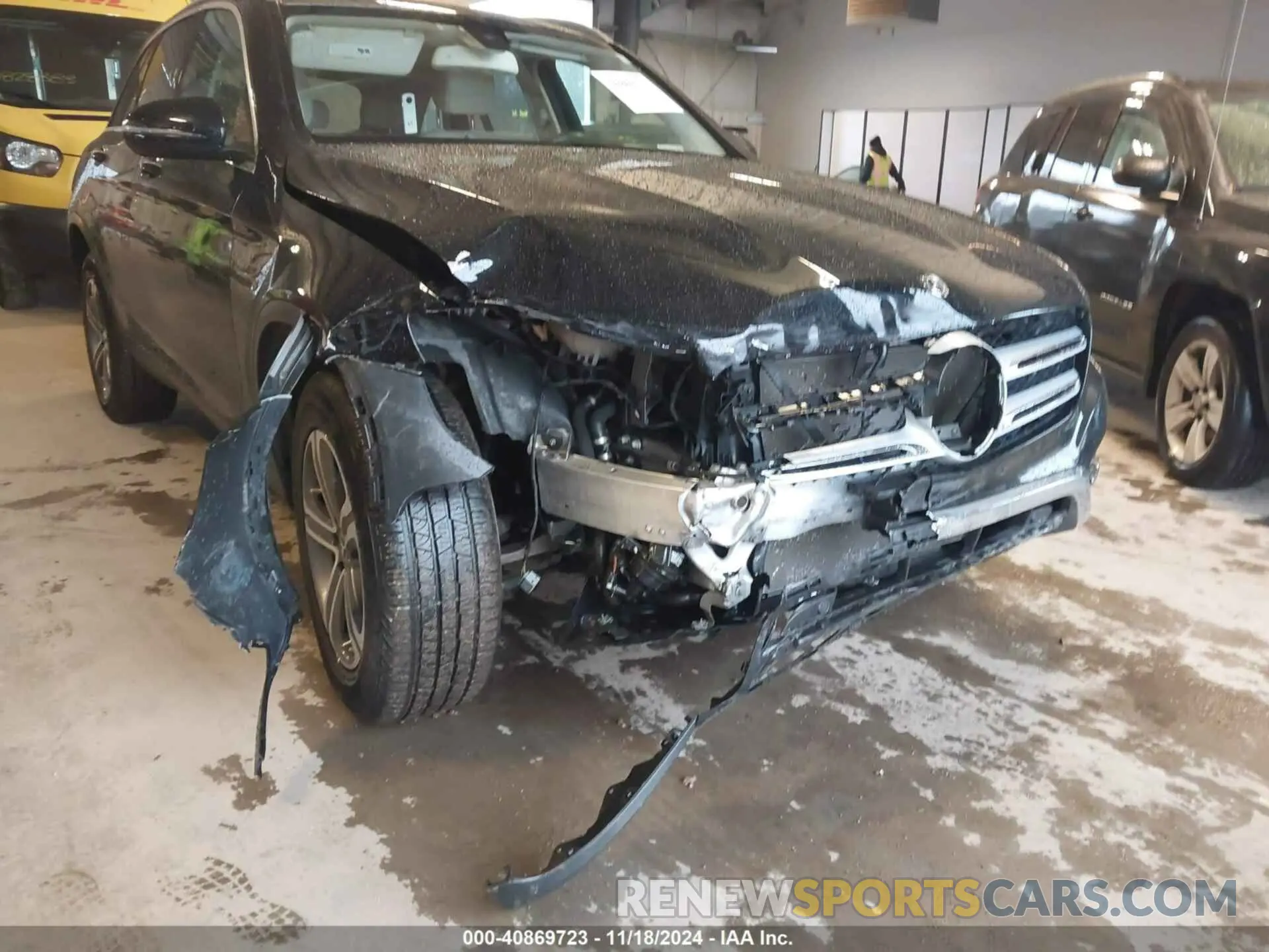 6 Photograph of a damaged car WDC0G4KB6KV149434 MERCEDES-BENZ GLC 300 2019