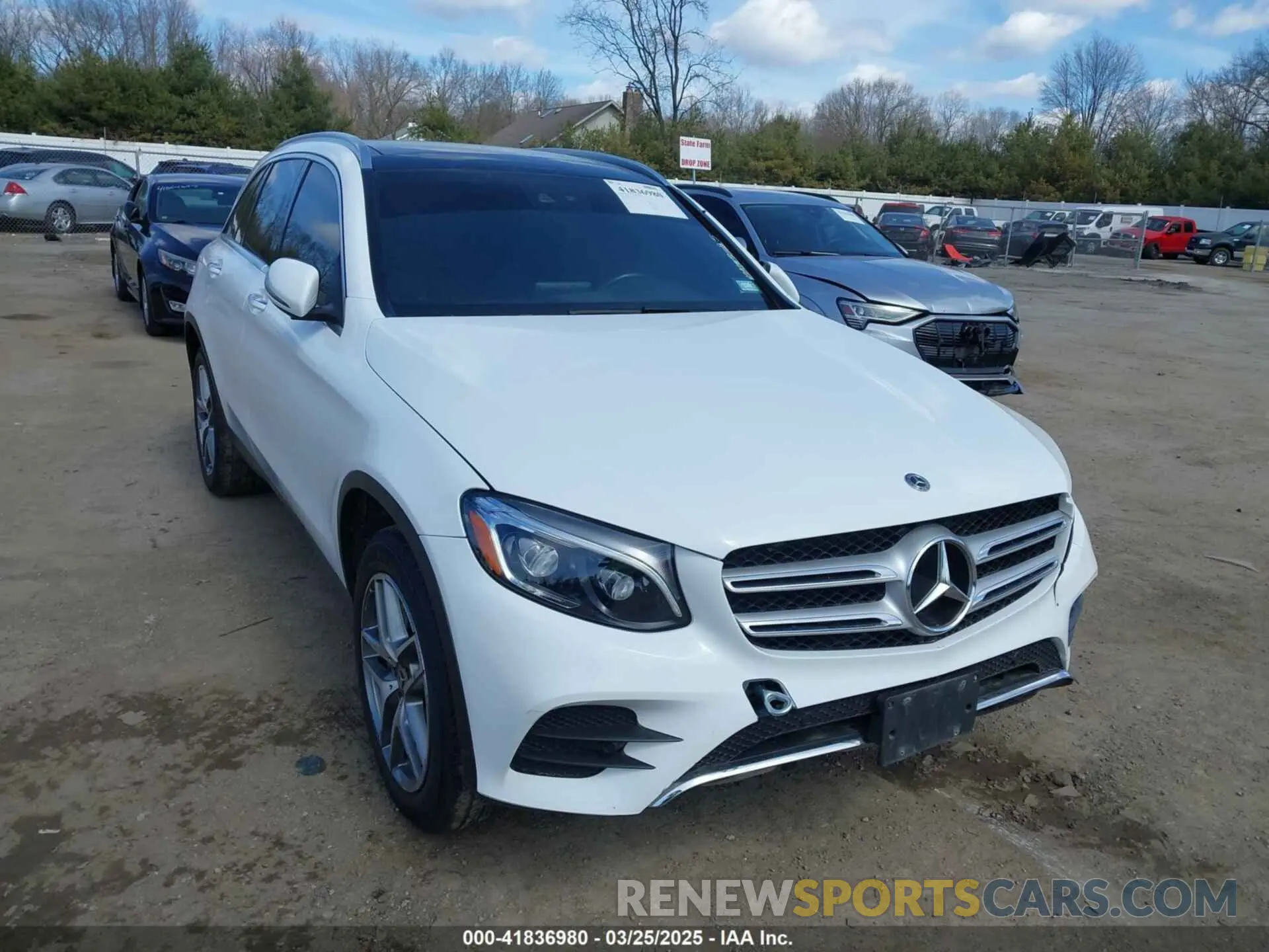 1 Photograph of a damaged car WDC0G4KB6KV150518 MERCEDES-BENZ GLC 300 2019
