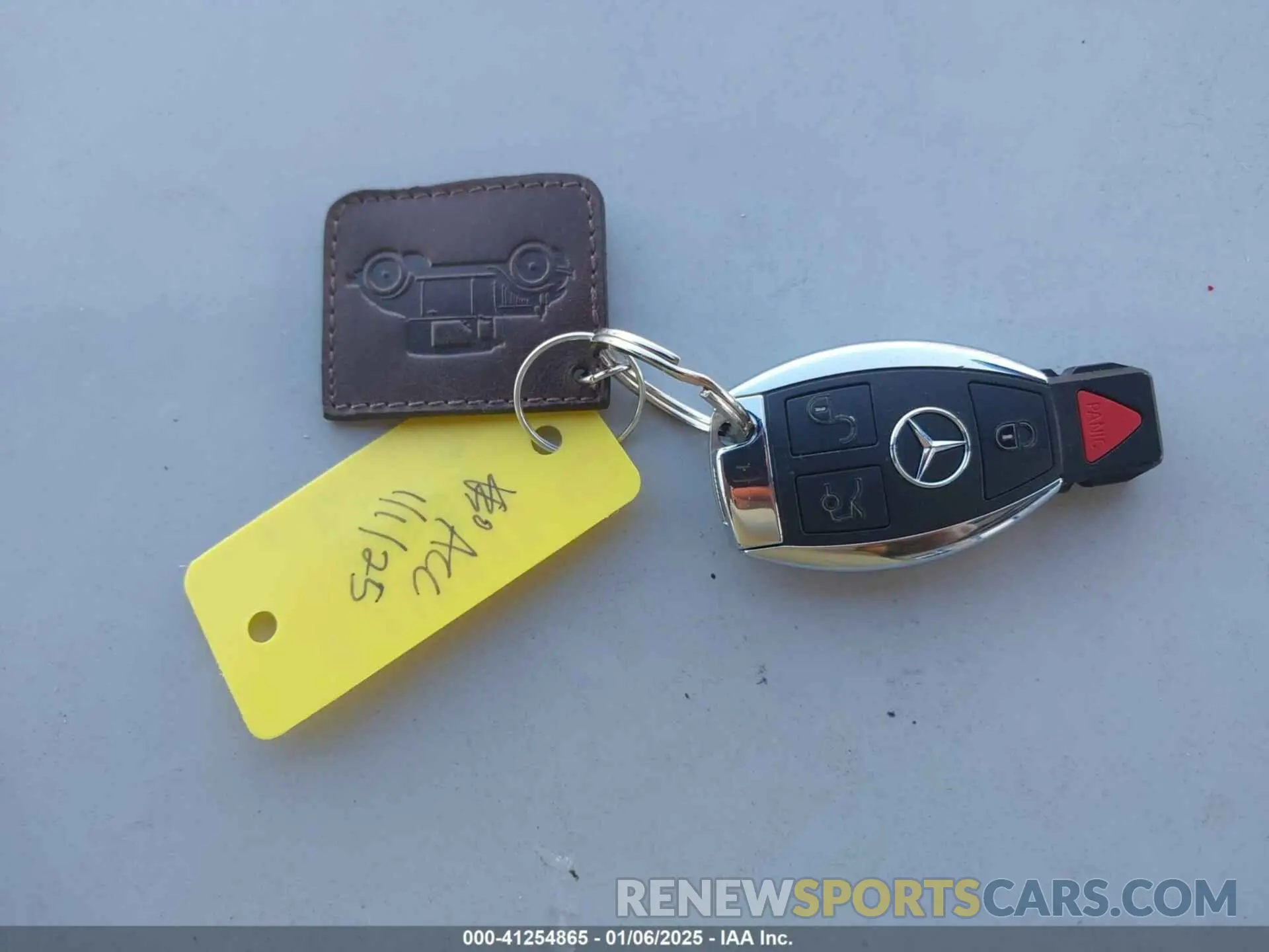11 Photograph of a damaged car WDC0G4KB8KF585423 MERCEDES-BENZ GLC 300 2019