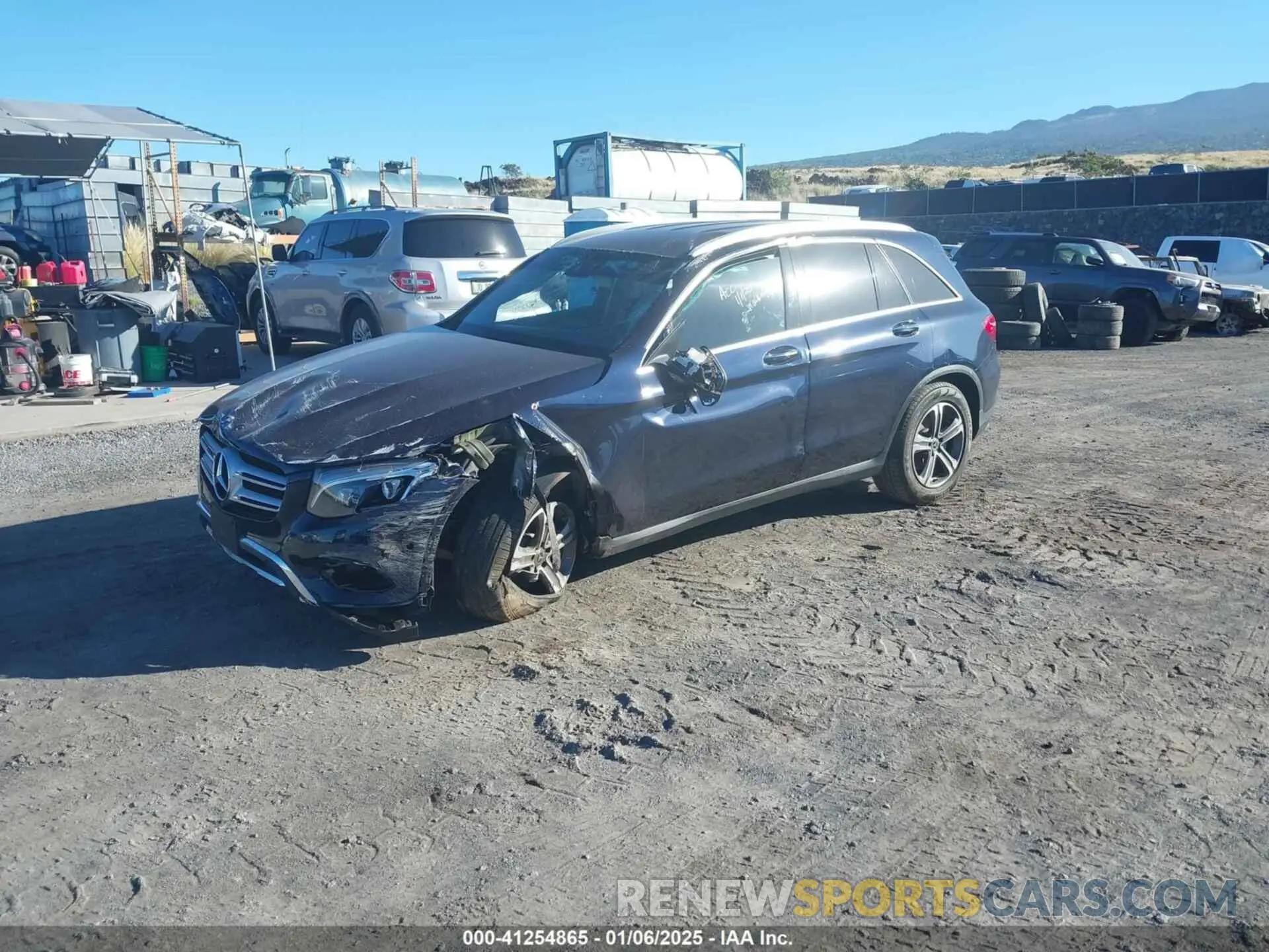 2 Photograph of a damaged car WDC0G4KB8KF585423 MERCEDES-BENZ GLC 300 2019