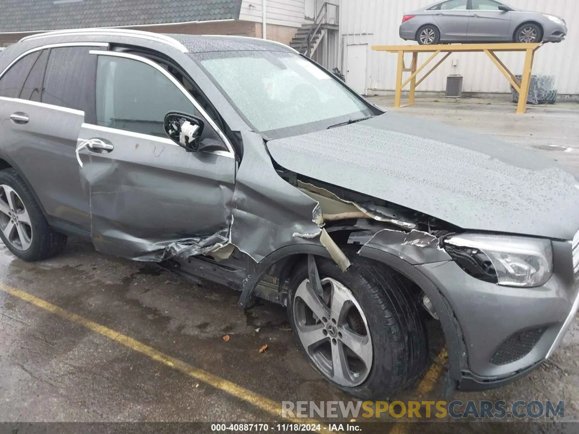 6 Photograph of a damaged car WDC0G4KB8KF588368 MERCEDES-BENZ GLC 300 2019