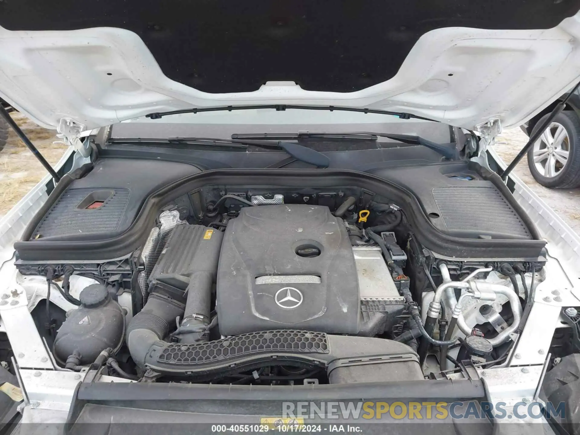 10 Photograph of a damaged car WDC0G4KB8KF659990 MERCEDES-BENZ GLC 300 2019