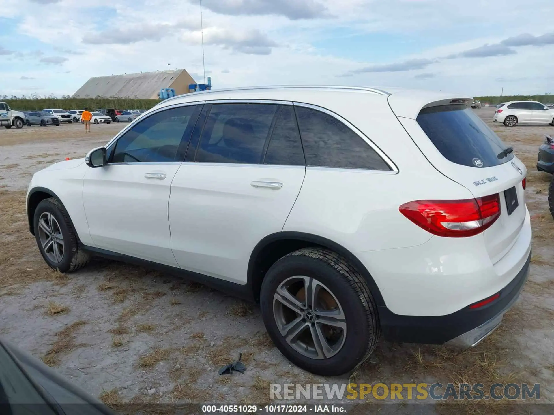 14 Photograph of a damaged car WDC0G4KB8KF659990 MERCEDES-BENZ GLC 300 2019