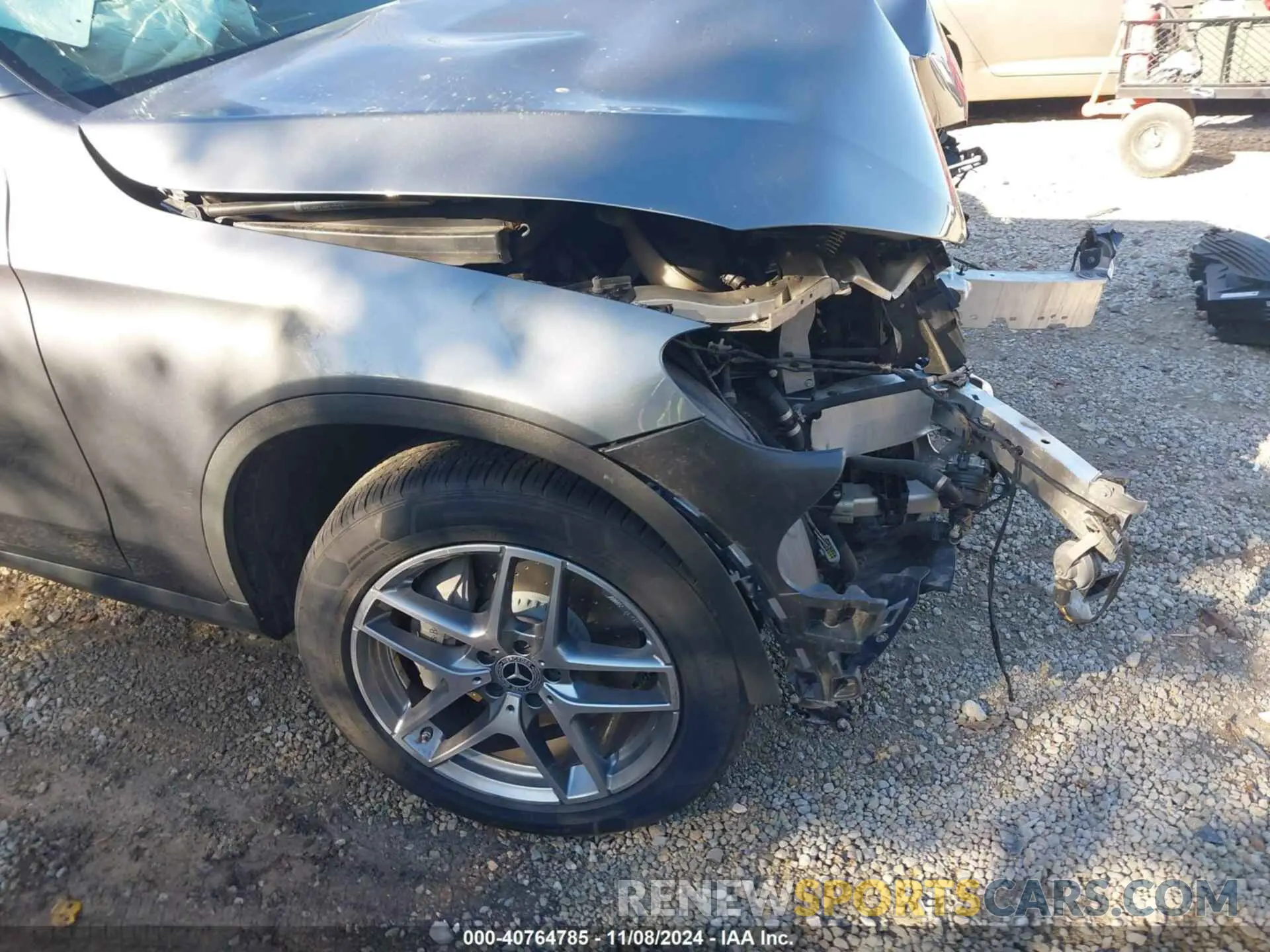 19 Photograph of a damaged car WDC0G4KB8KV125622 MERCEDES-BENZ GLC 300 2019
