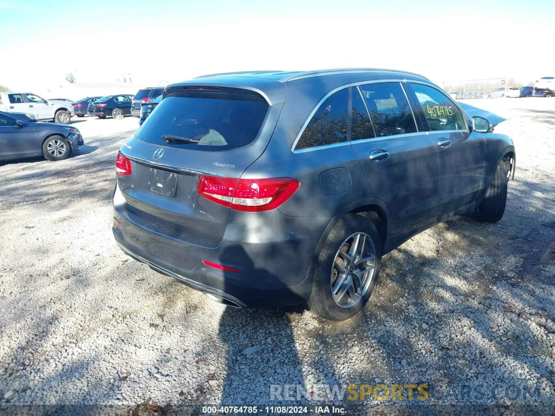 4 Photograph of a damaged car WDC0G4KB8KV125622 MERCEDES-BENZ GLC 300 2019