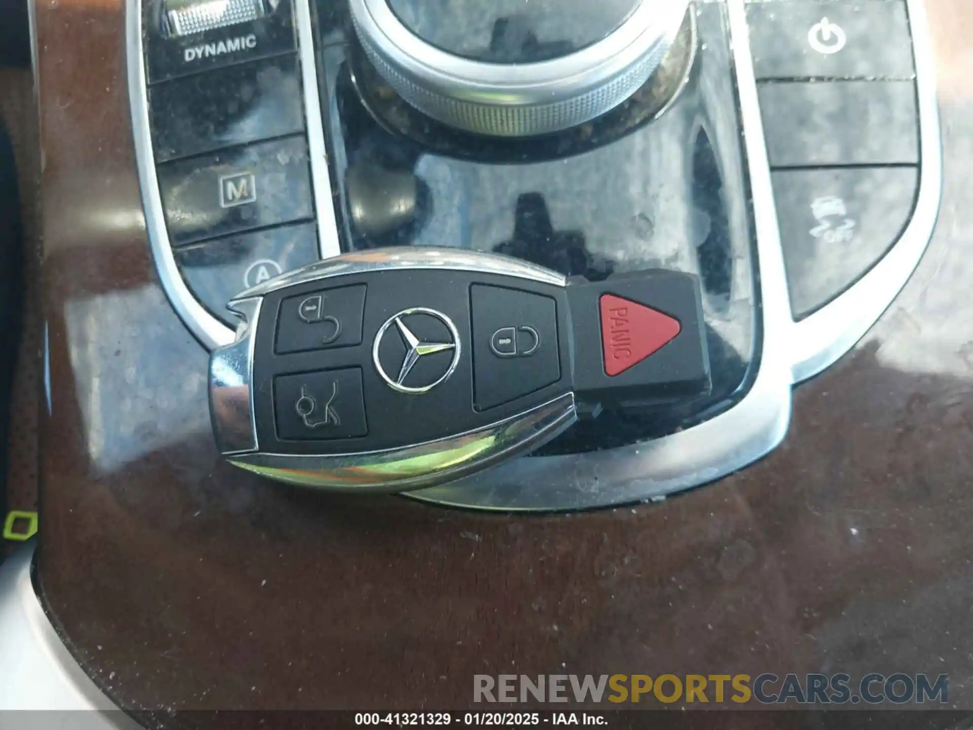 11 Photograph of a damaged car WDC0G4KB8KV163643 MERCEDES-BENZ GLC 300 2019