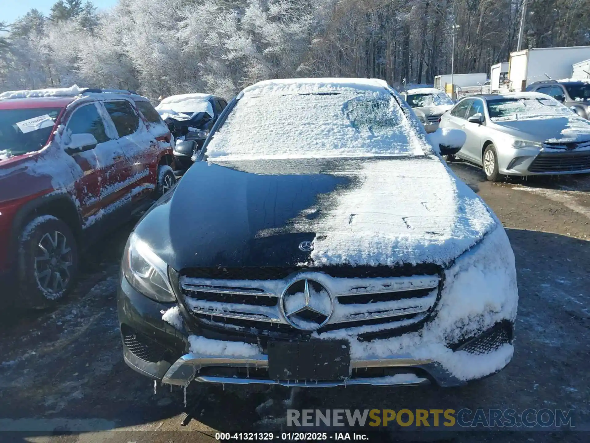 12 Photograph of a damaged car WDC0G4KB8KV163643 MERCEDES-BENZ GLC 300 2019