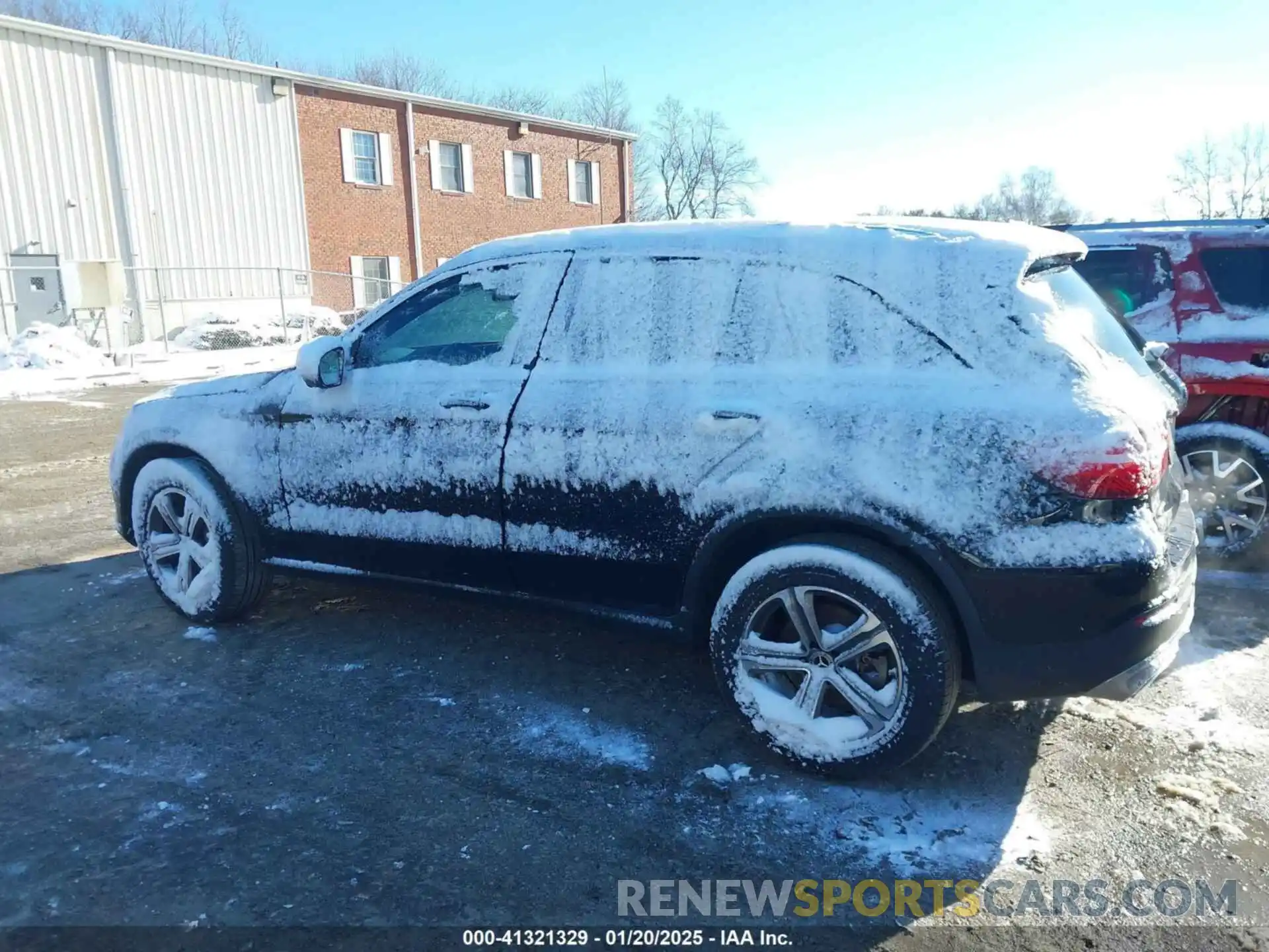 14 Photograph of a damaged car WDC0G4KB8KV163643 MERCEDES-BENZ GLC 300 2019