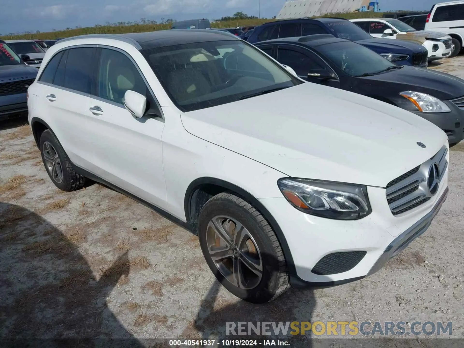 1 Photograph of a damaged car WDC0G4KB9KF548610 MERCEDES-BENZ GLC 300 2019
