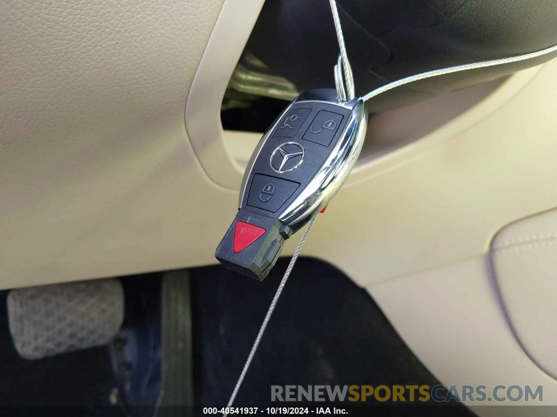 11 Photograph of a damaged car WDC0G4KB9KF548610 MERCEDES-BENZ GLC 300 2019