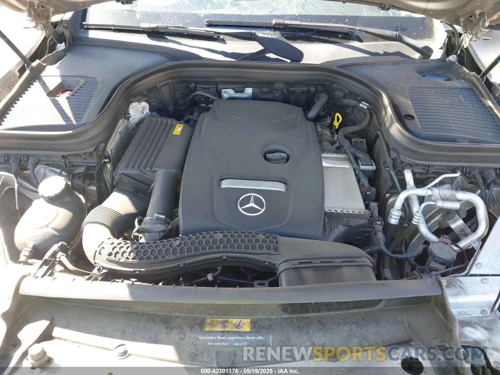 10 Photograph of a damaged car WDC0G4KB9KF606523 MERCEDES-BENZ GLC 300 2019