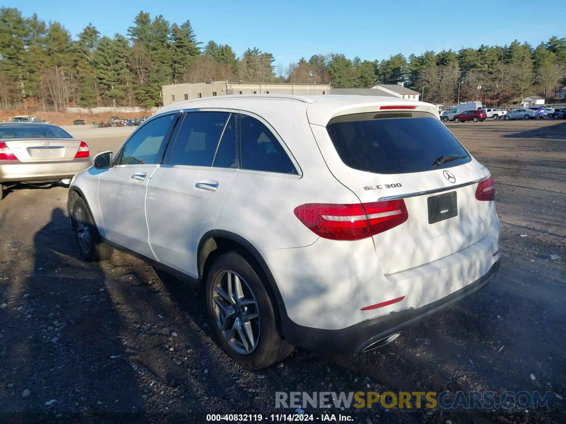 14 Photograph of a damaged car WDC0G4KB9KV139576 MERCEDES-BENZ GLC 300 2019