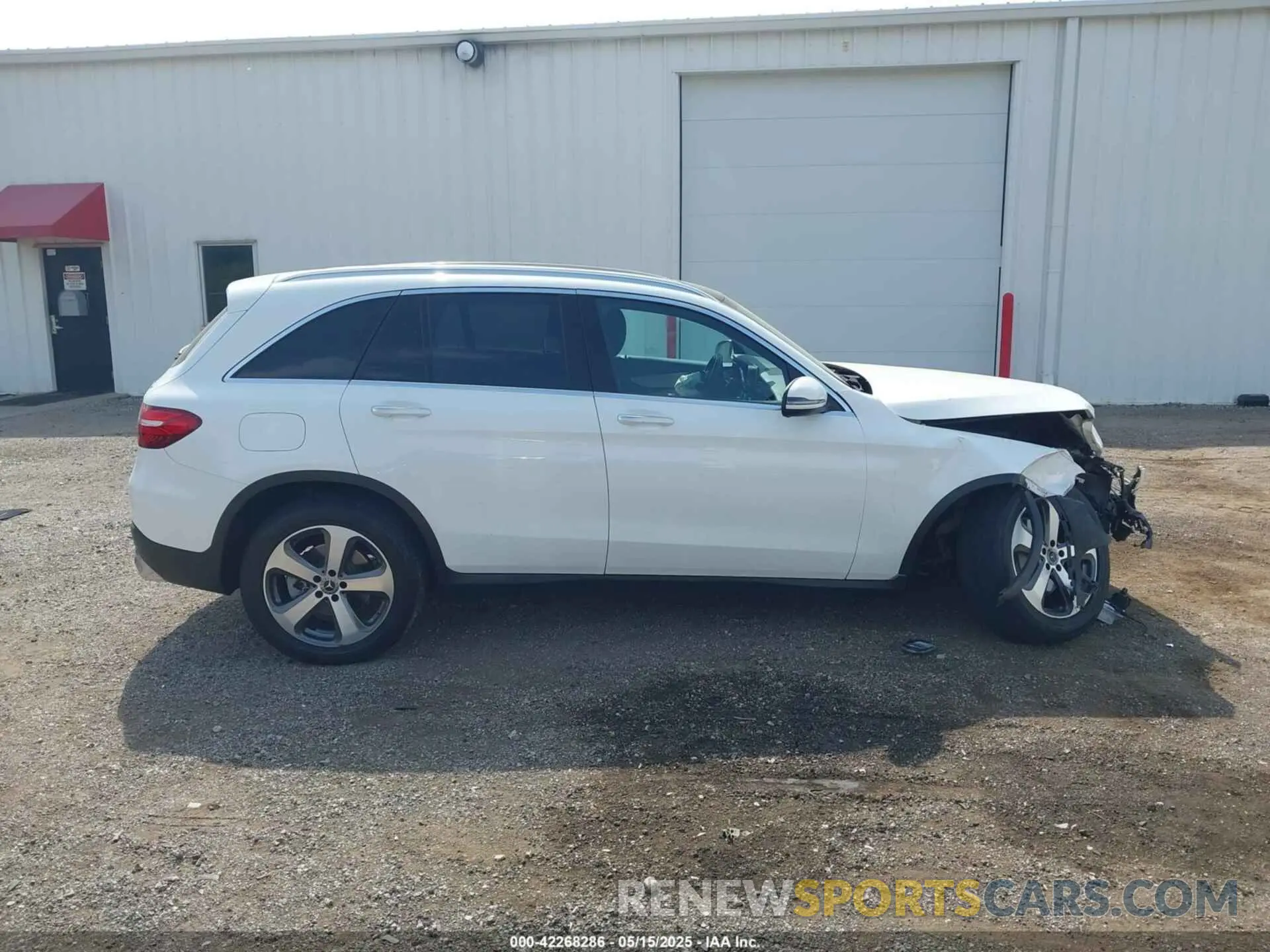 13 Photograph of a damaged car WDC0G4KBXKF665466 MERCEDES-BENZ GLC 300 2019