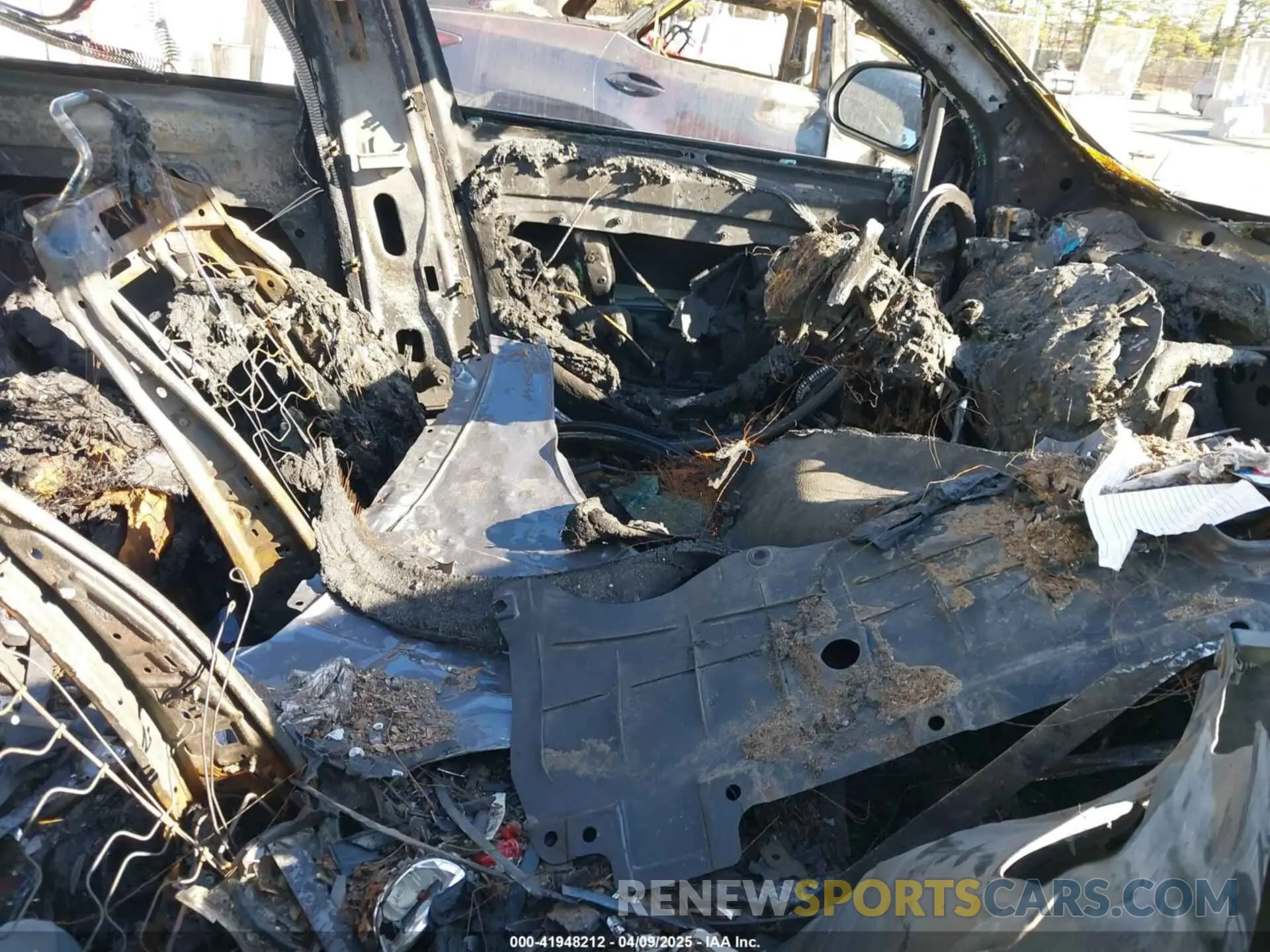 5 Photograph of a damaged car WDC0G4KBXKV123287 MERCEDES-BENZ GLC 300 2019