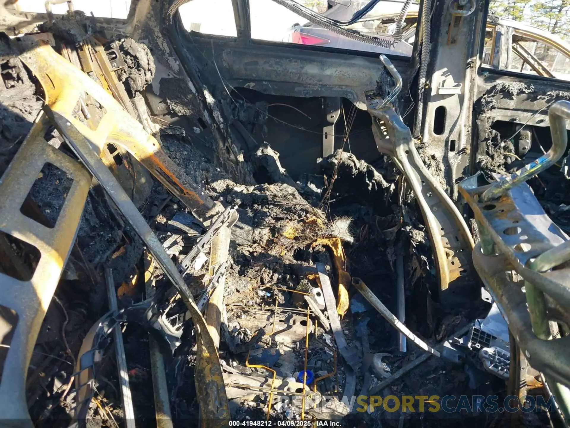 8 Photograph of a damaged car WDC0G4KBXKV123287 MERCEDES-BENZ GLC 300 2019