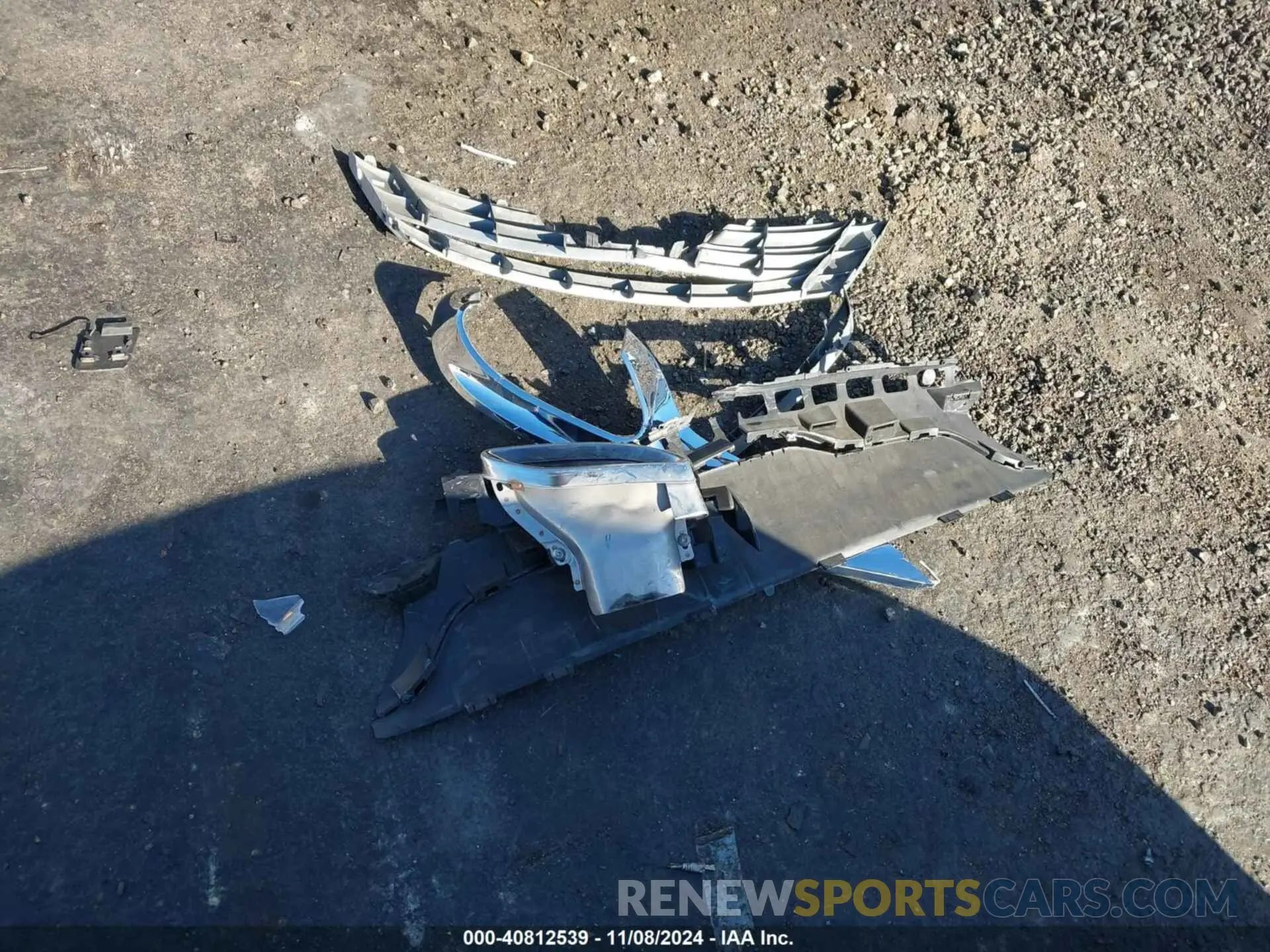 12 Photograph of a damaged car WDC0G4KBXKV127520 MERCEDES-BENZ GLC 300 2019