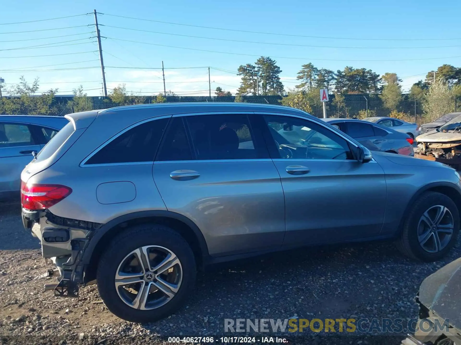 13 Photograph of a damaged car WDC0G4KBXKV191833 MERCEDES-BENZ GLC 300 2019