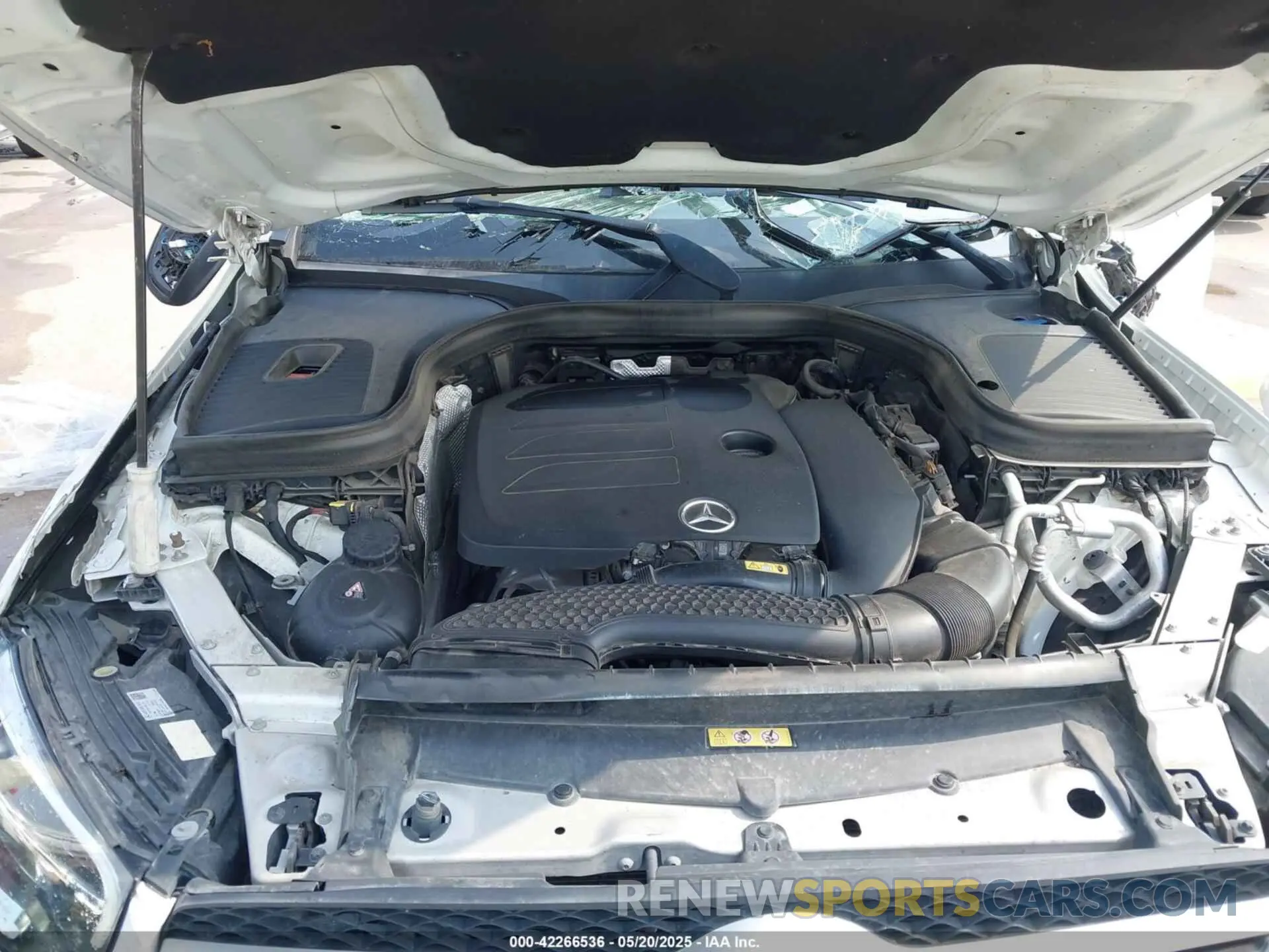 10 Photograph of a damaged car W1N0G8DB2LF769650 MERCEDES-BENZ GLC 300 2020