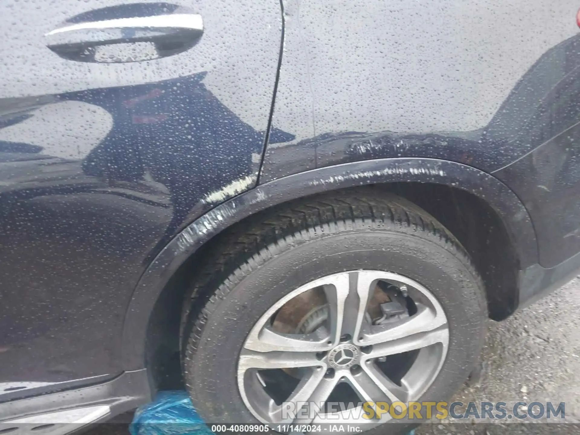 16 Photograph of a damaged car W1N0G8DB3LF778678 MERCEDES-BENZ GLC 300 2020