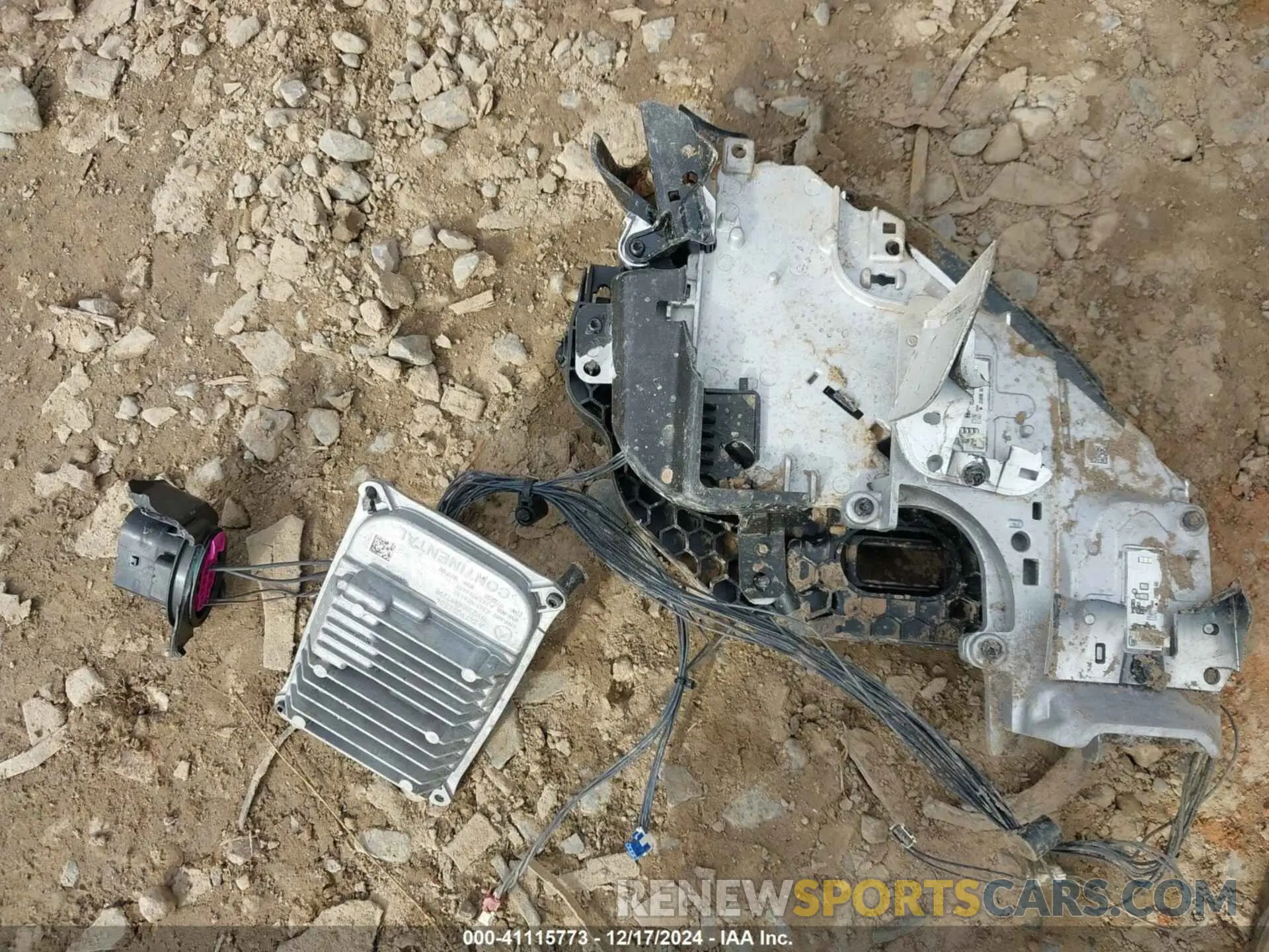 12 Photograph of a damaged car W1N0G8DB3LF788157 MERCEDES-BENZ GLC 300 2020