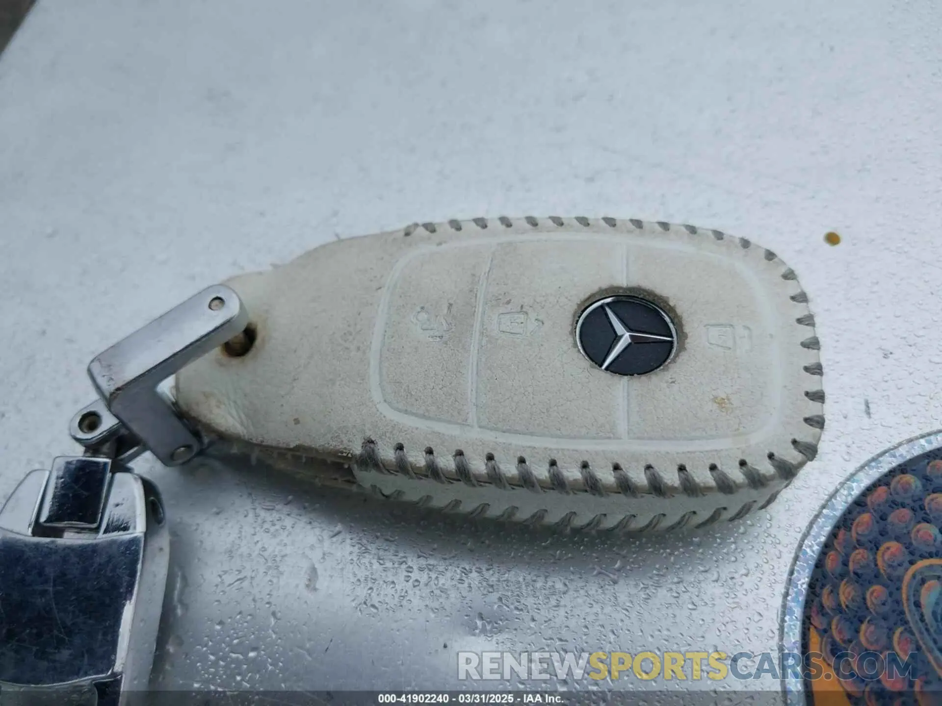 11 Photograph of a damaged car W1N0G8DB6LF801516 MERCEDES-BENZ GLC 300 2020