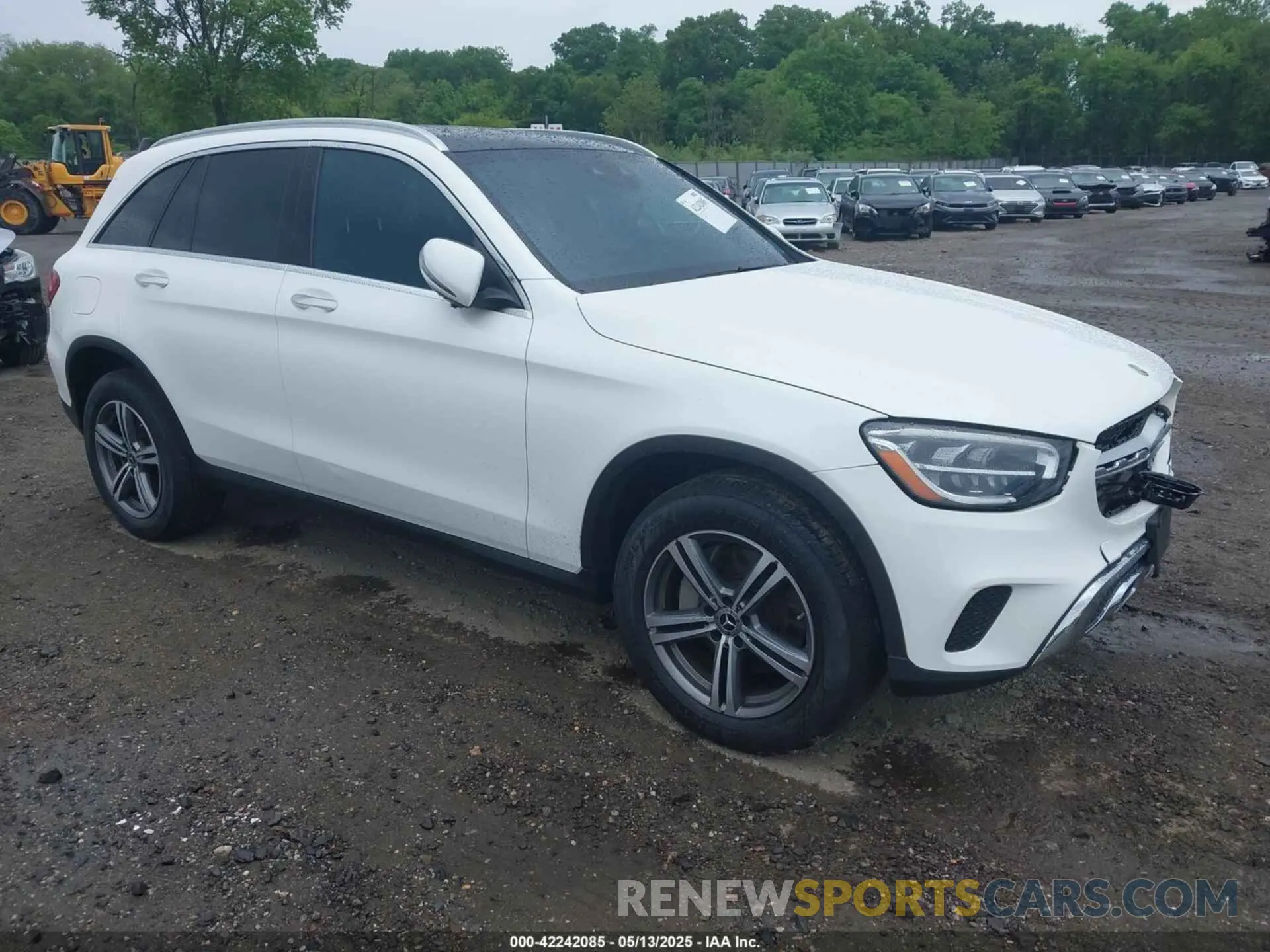 1 Photograph of a damaged car W1N0G8EB3LF813010 MERCEDES-BENZ GLC 300 2020