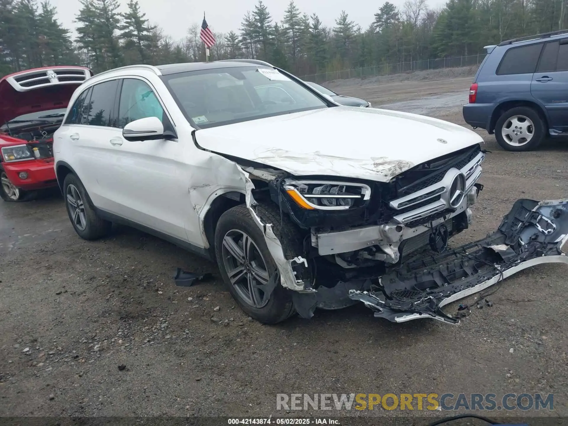 1 Photograph of a damaged car W1N0G8EB3LF850722 MERCEDES-BENZ GLC 300 2020