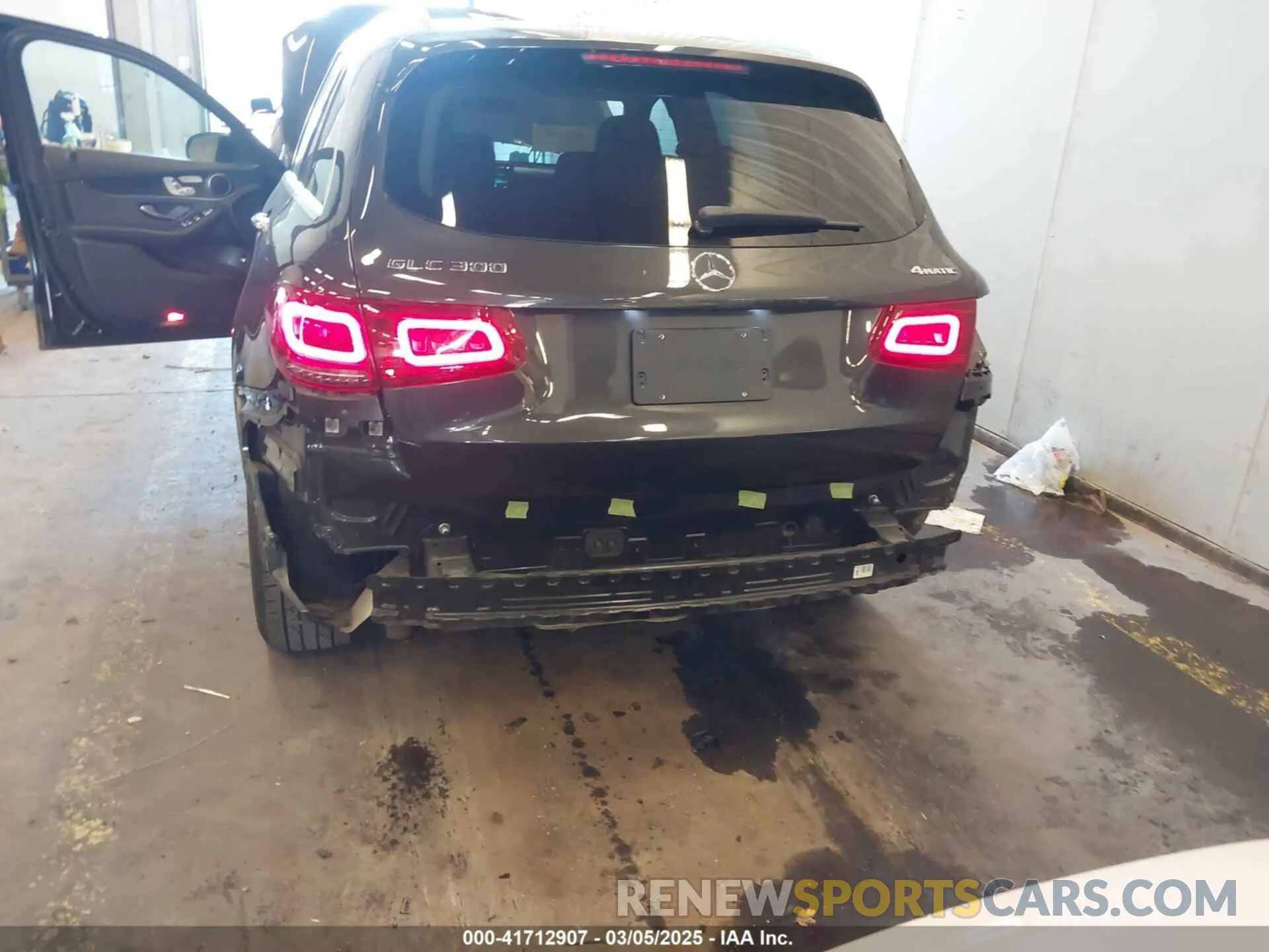6 Photograph of a damaged car W1N0G8EB3LF852292 MERCEDES-BENZ GLC 300 2020