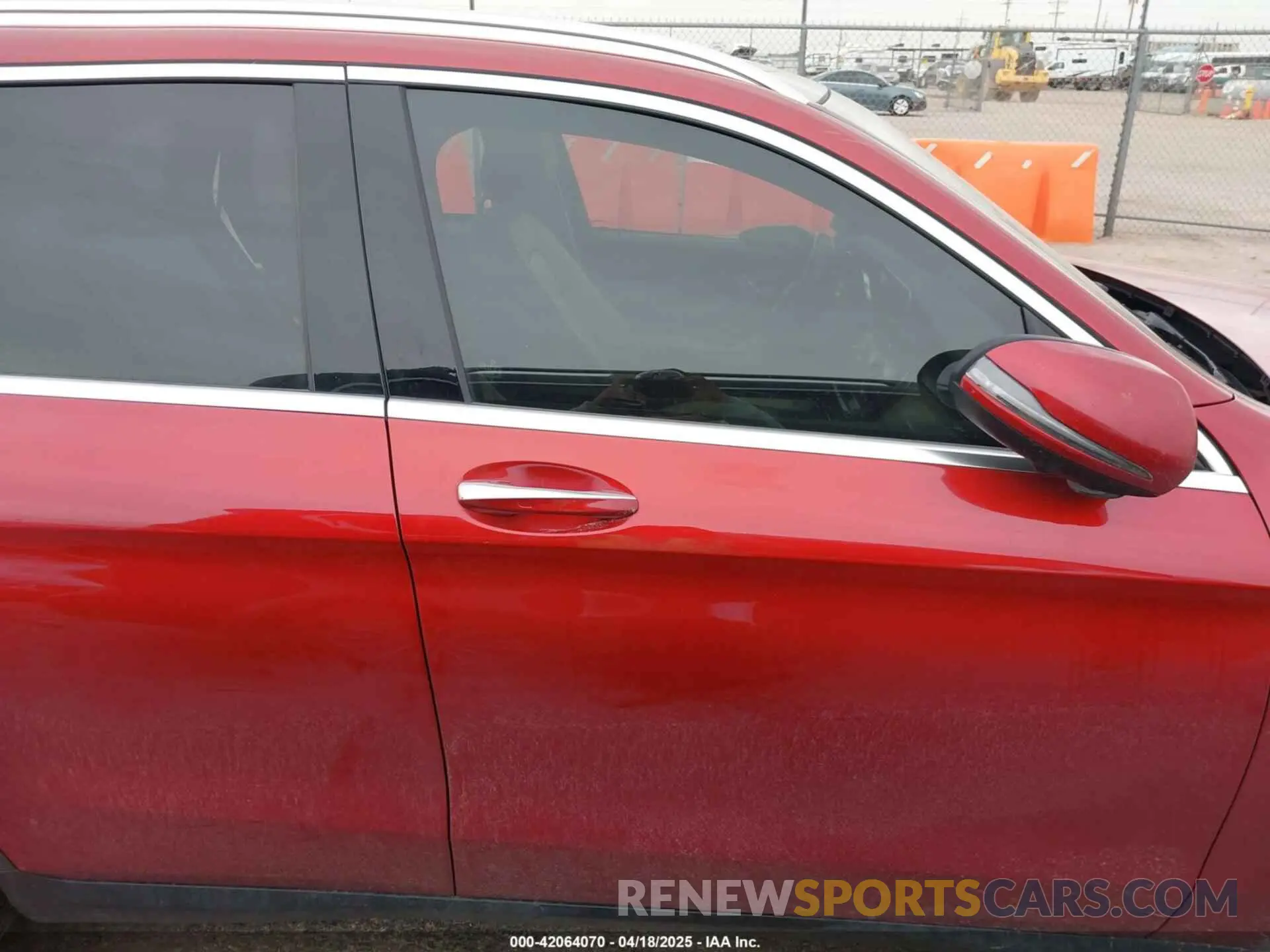 13 Photograph of a damaged car W1N0G8EB8LF761535 MERCEDES-BENZ GLC 300 2020