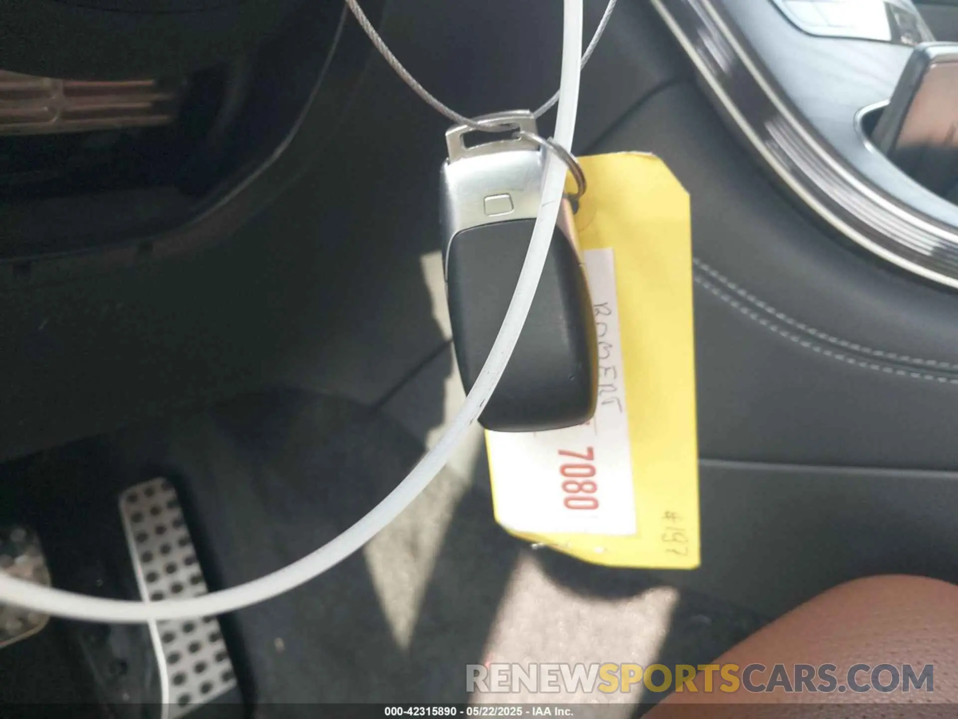 11 Photograph of a damaged car W1N0G8EB8LF845533 MERCEDES-BENZ GLC 300 2020