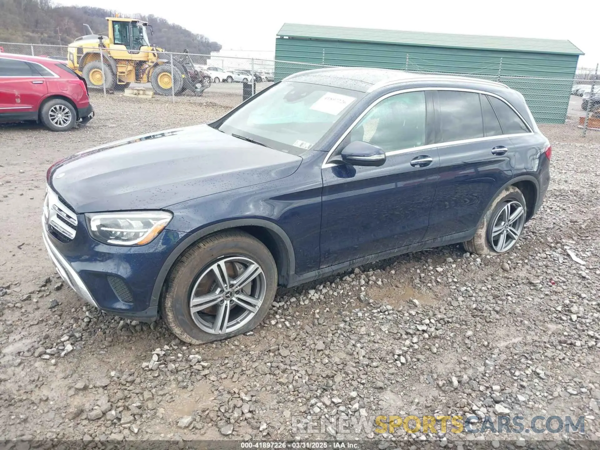 2 Photograph of a damaged car W1N0G8EBXLF774643 MERCEDES-BENZ GLC 300 2020