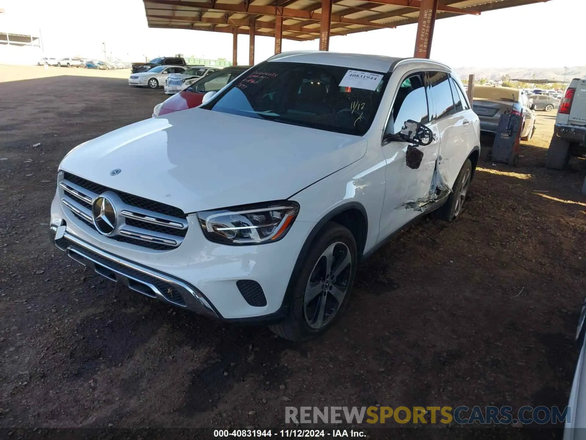 2 Photograph of a damaged car WDC0G8DB2LF697897 MERCEDES-BENZ GLC 300 2020