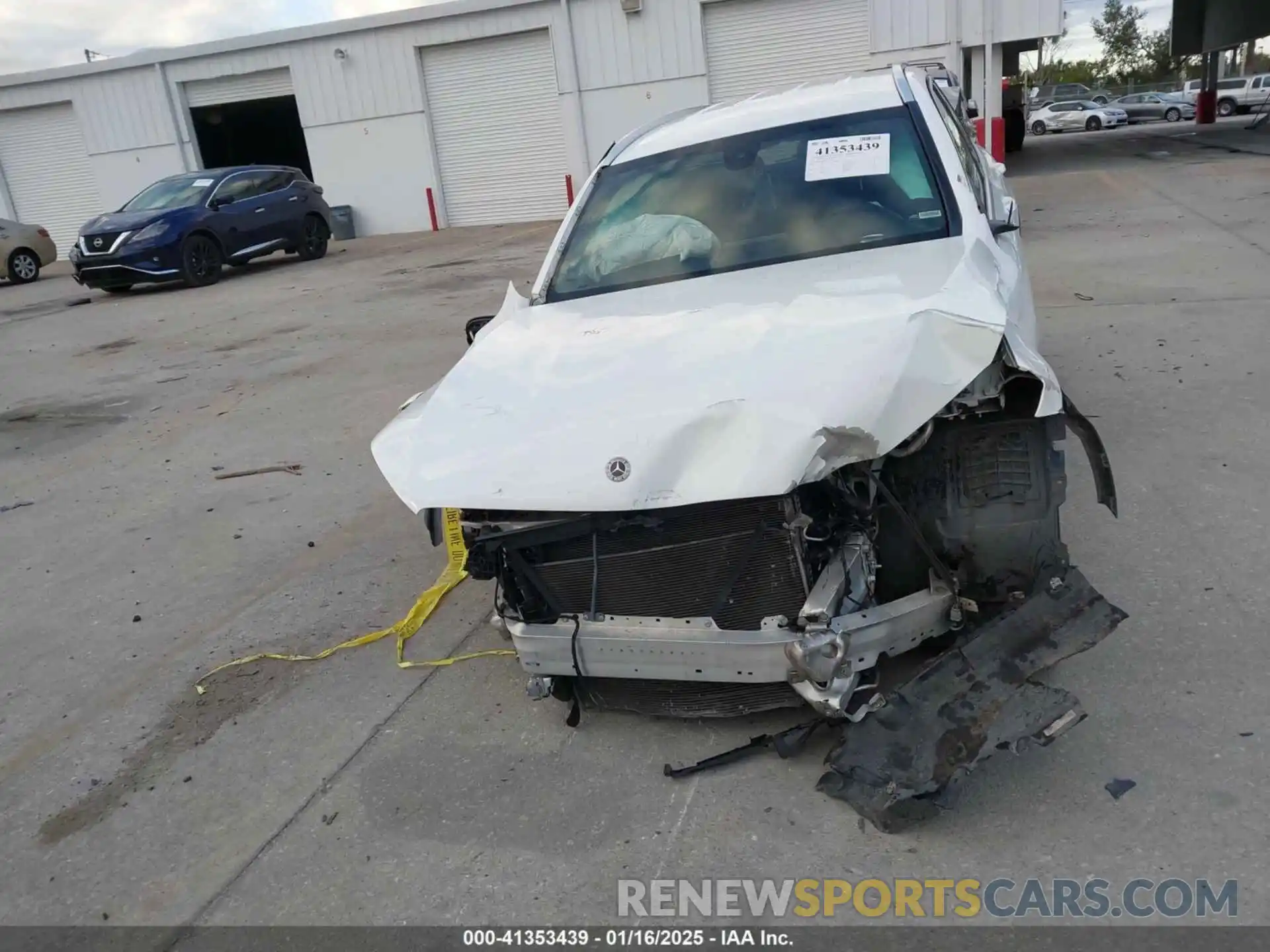 11 Photograph of a damaged car WDC0G8DB2LF739999 MERCEDES-BENZ GLC 300 2020